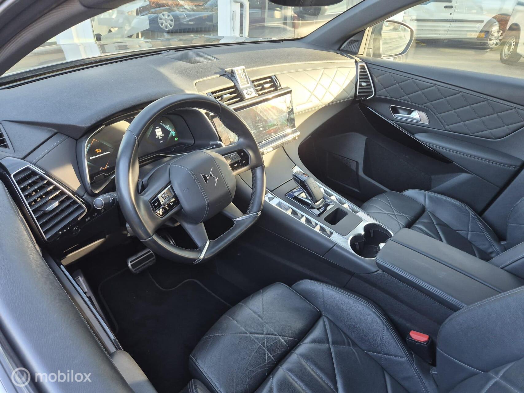 Foto van DS DS 7 Crossback