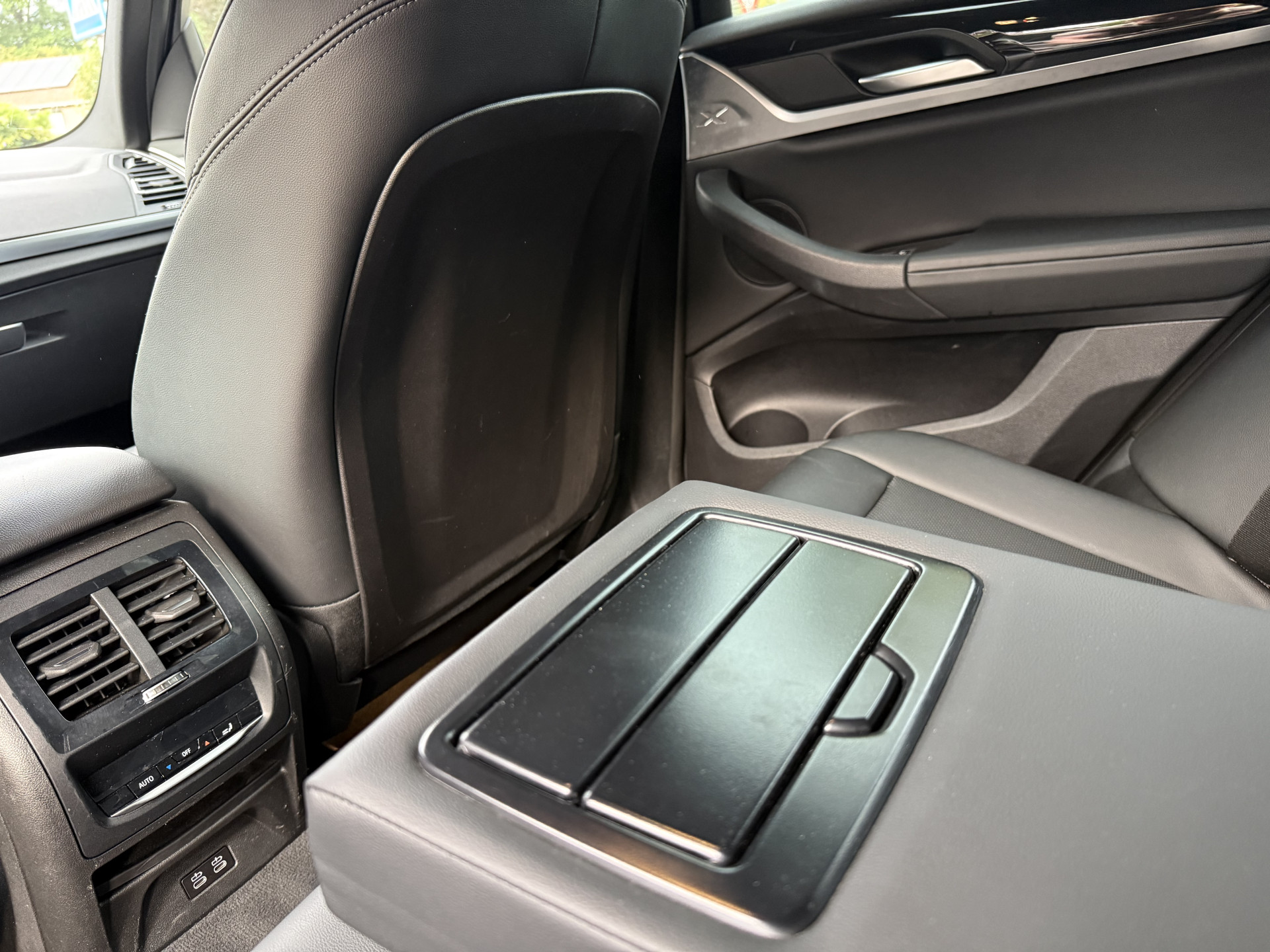 Foto van BMW X3 Xdrive30e