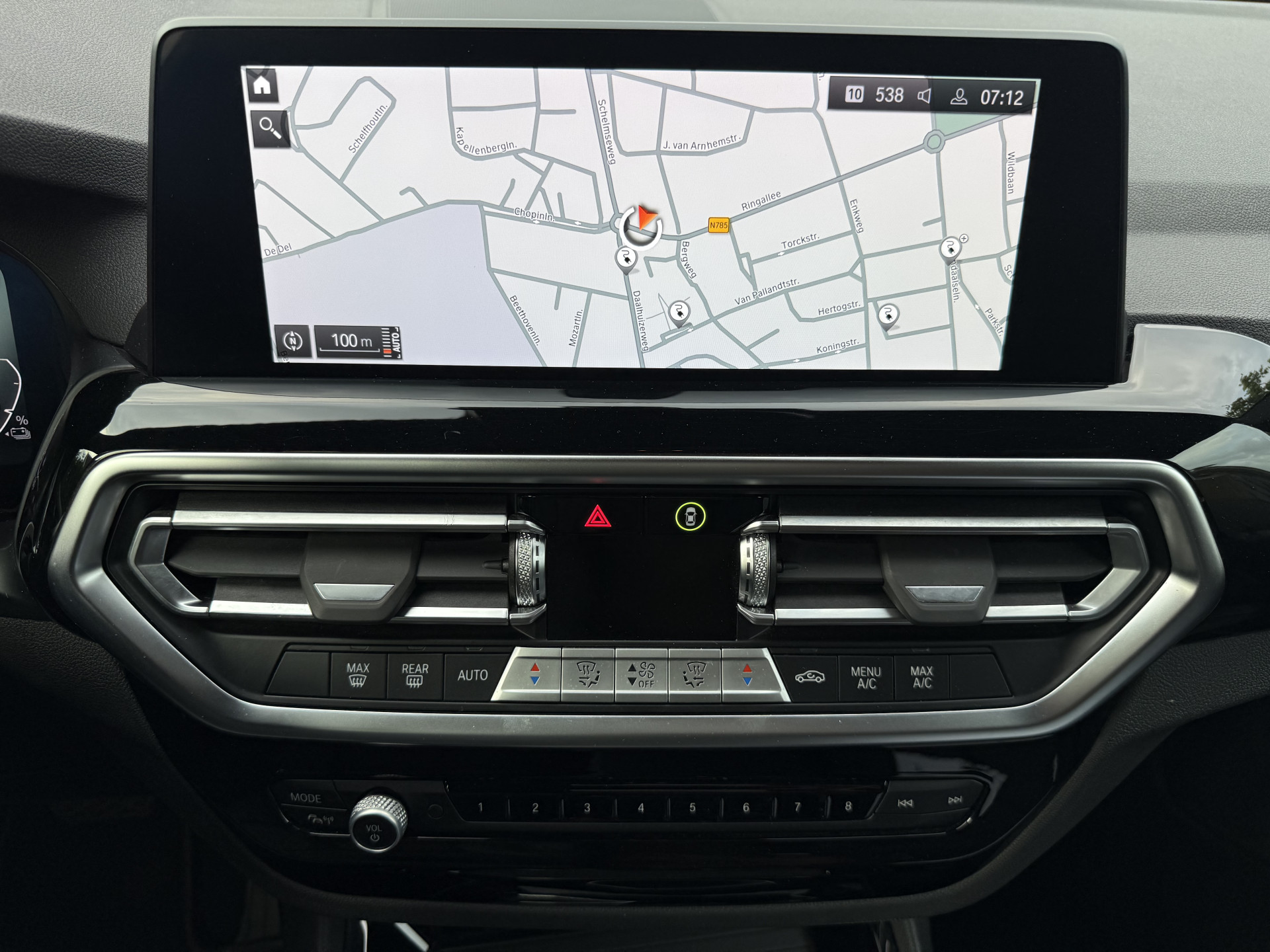 Foto van BMW X3 Xdrive30e
