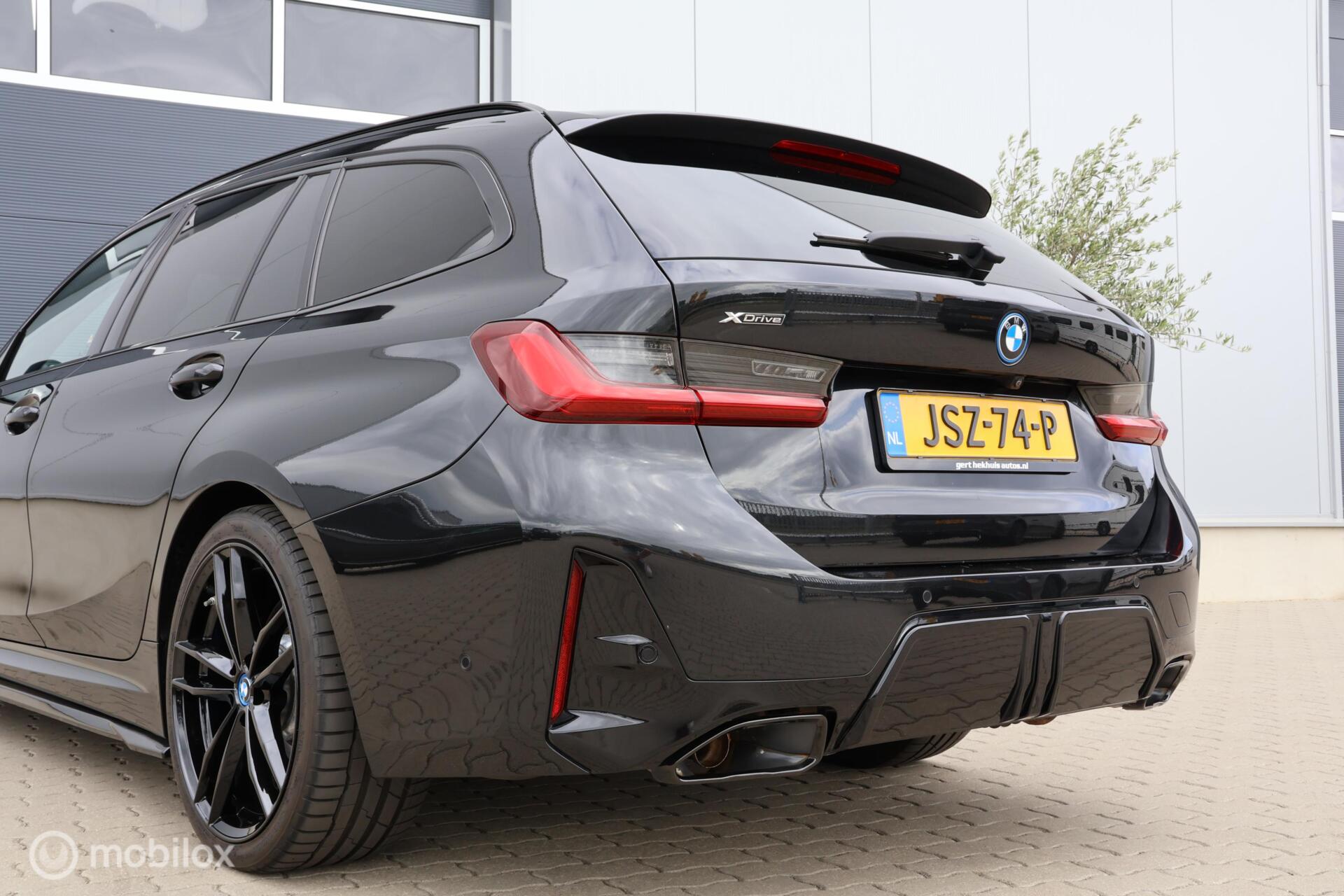 Foto van BMW 330e xDrive