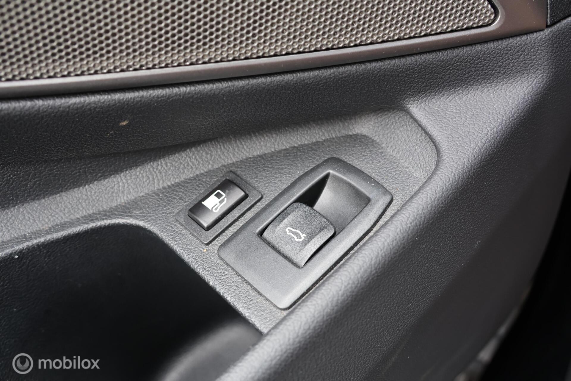 Foto van BMW 330e xDrive