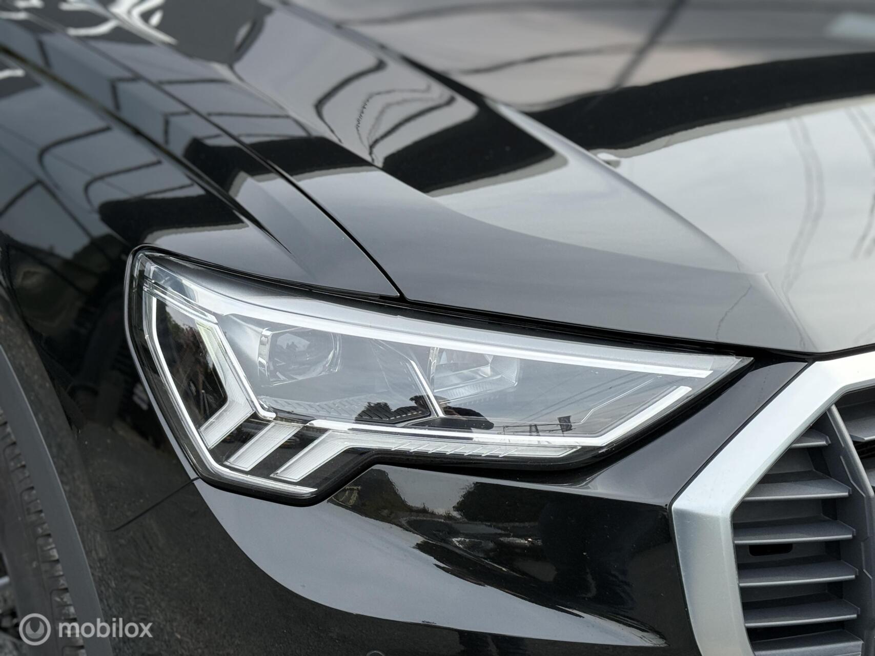 Foto van Audi Q3 E-tron