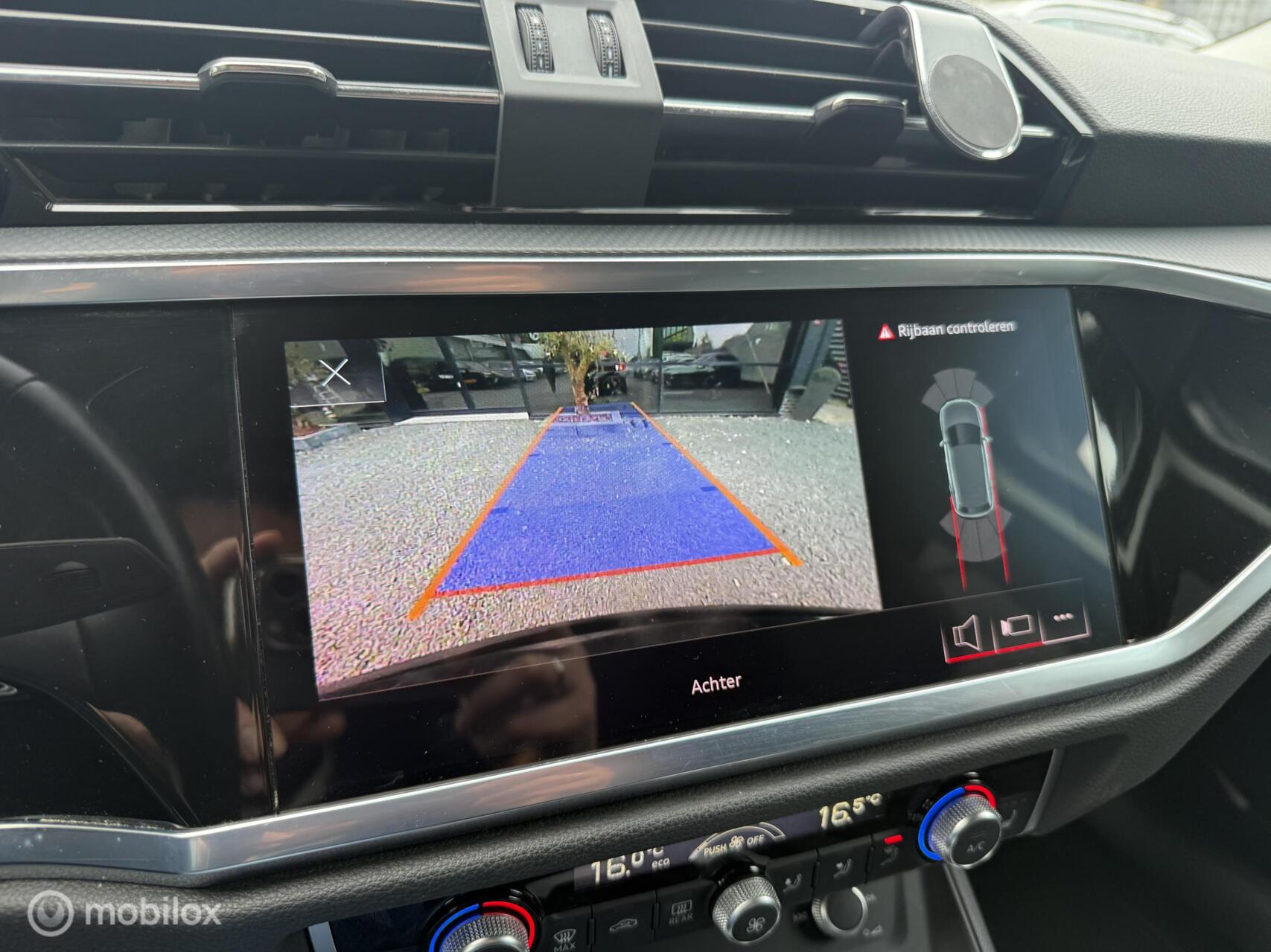 Foto van Audi Q3 E-tron