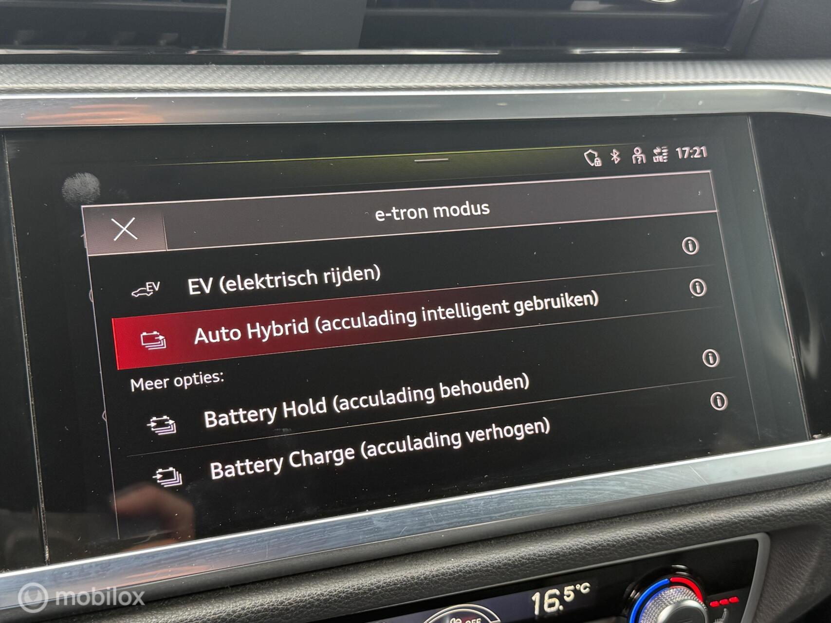 Foto van Audi Q3 E-tron