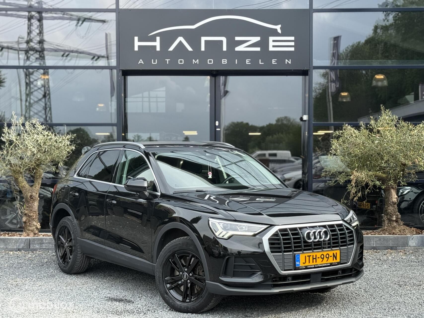 Foto van Audi Q3 E-tron