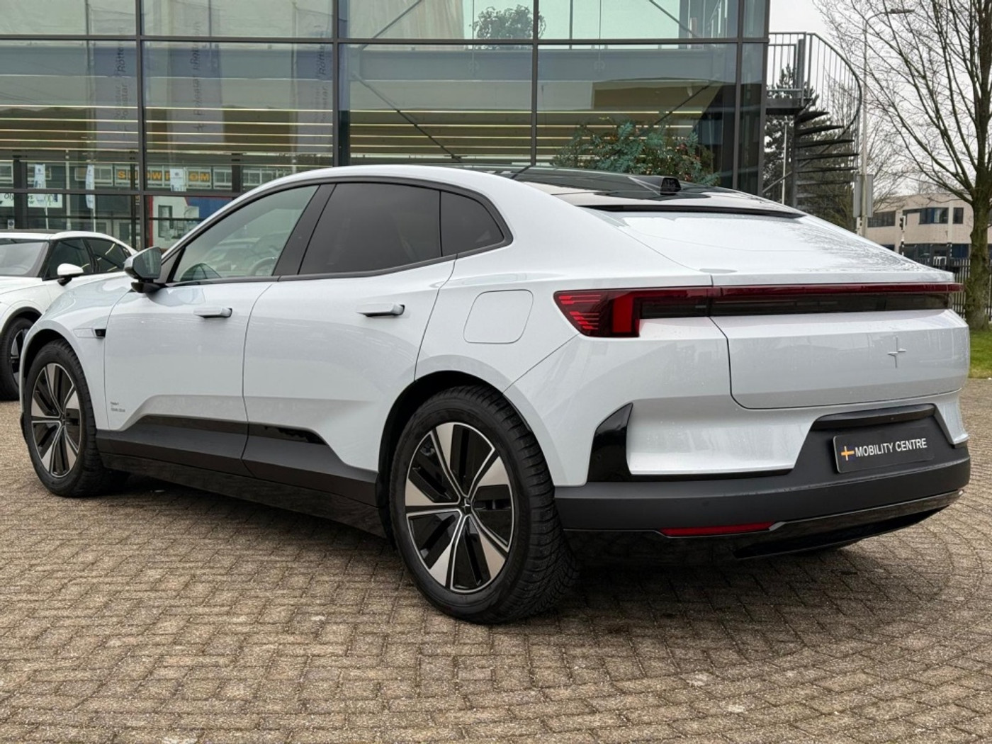 Foto van Polestar Polestar 4