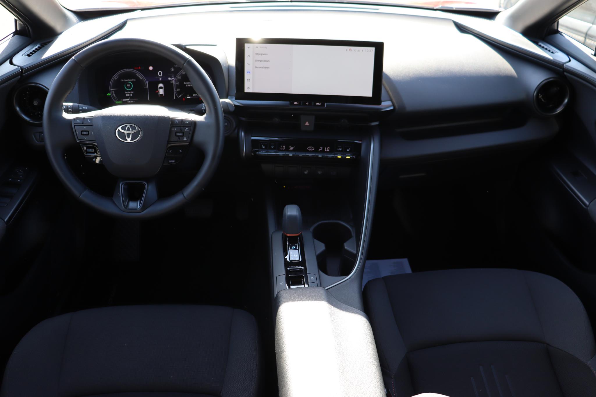 Foto van Toyota C-hr