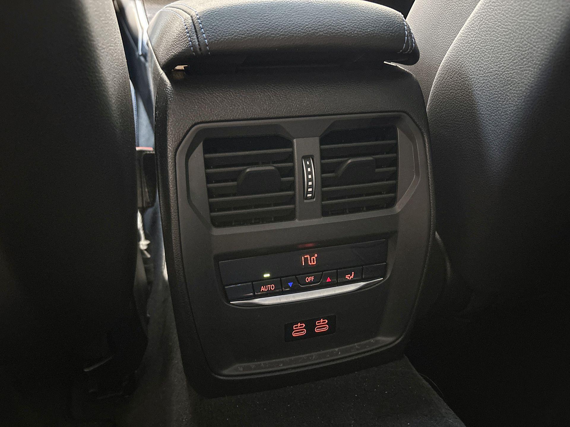 Foto van BMW 330e