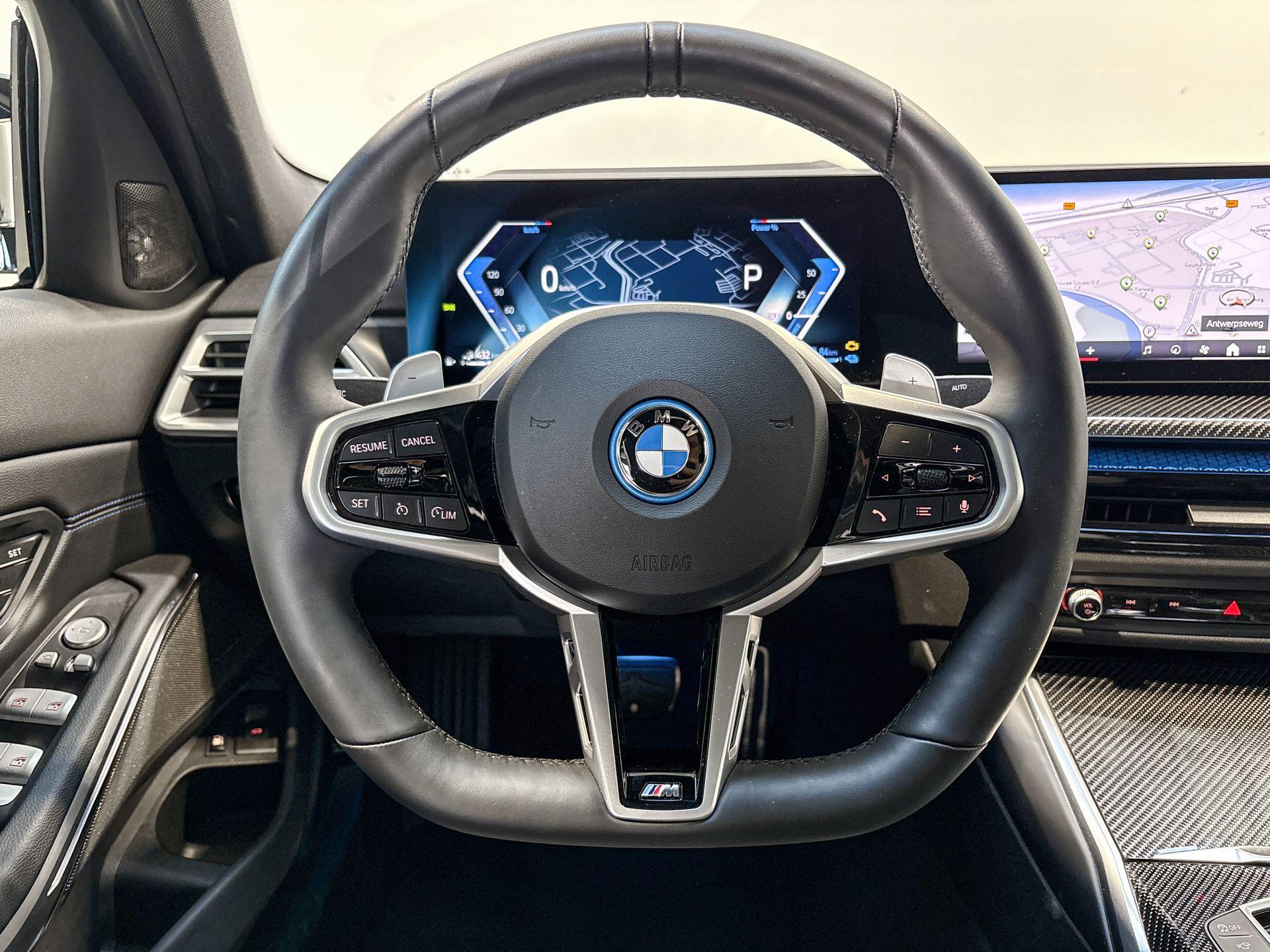 Foto van BMW 330e