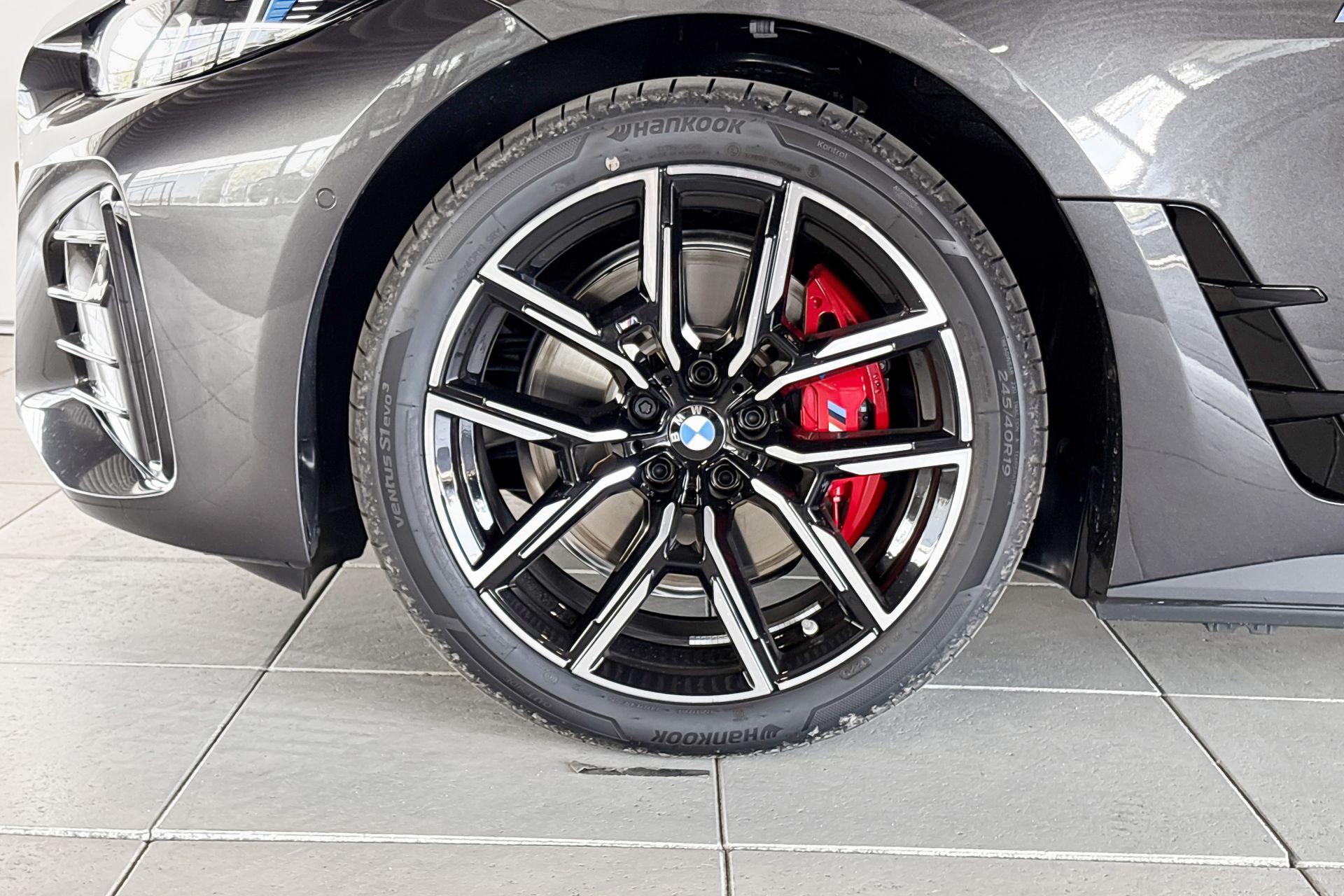 Foto van BMW I4 Edrive40
