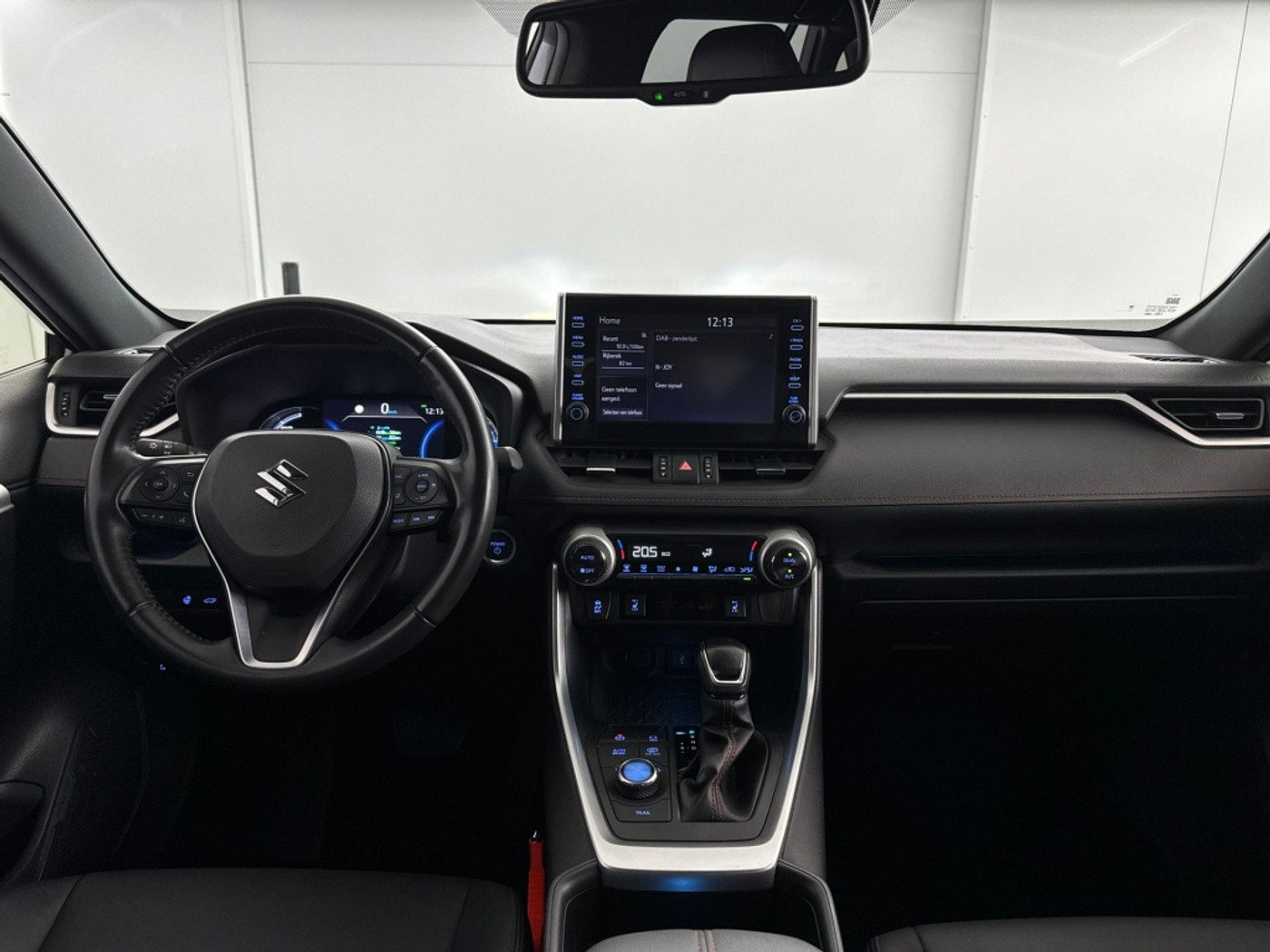 Foto van Suzuki Suzuki Across
