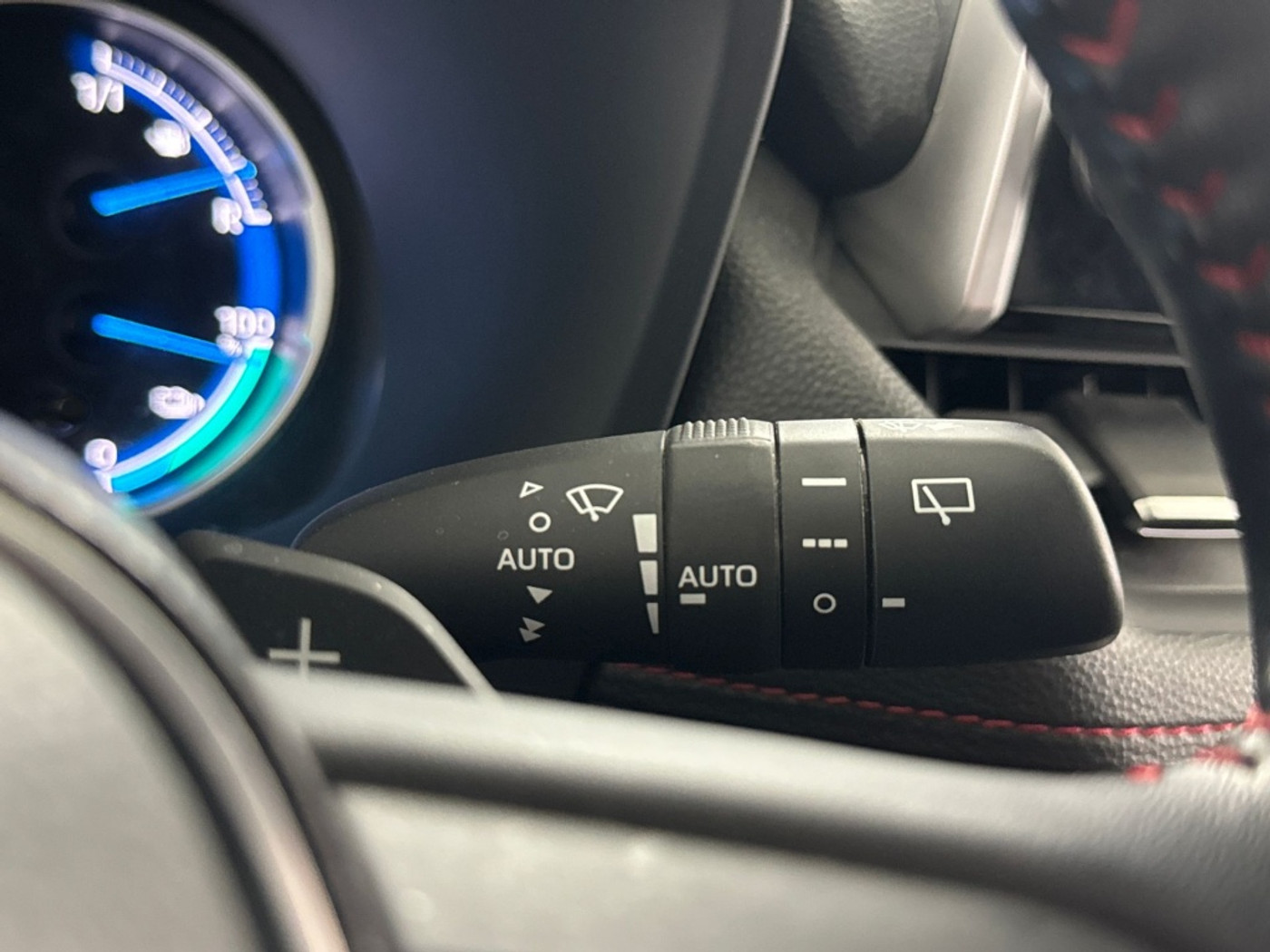 Foto van Suzuki Suzuki Across
