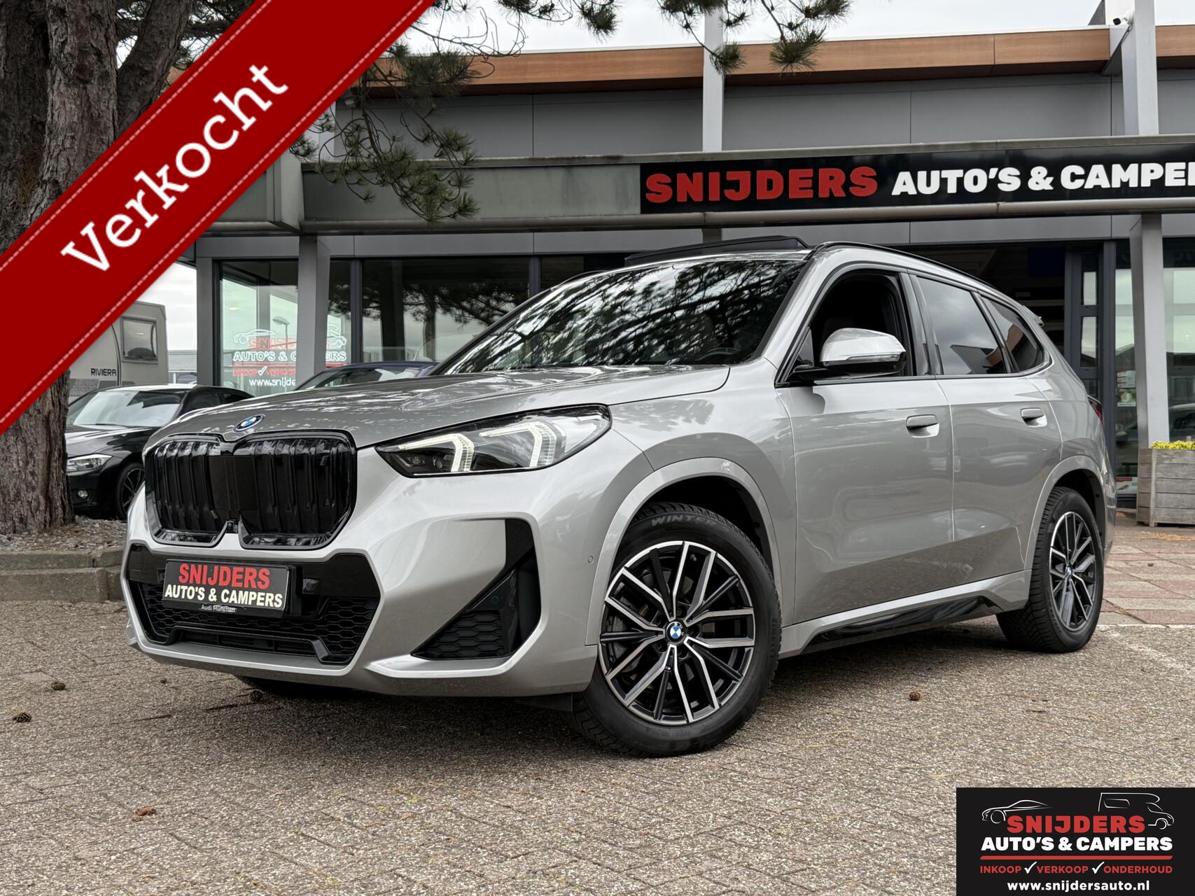 BMW Ix1 Xdrive30 xDrive30 67 kWh M Sport panoramadak en trekhaak 2023 - voorkant