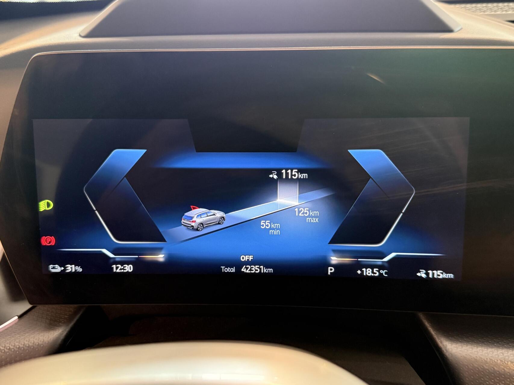 Foto van BMW Ix1 Xdrive30