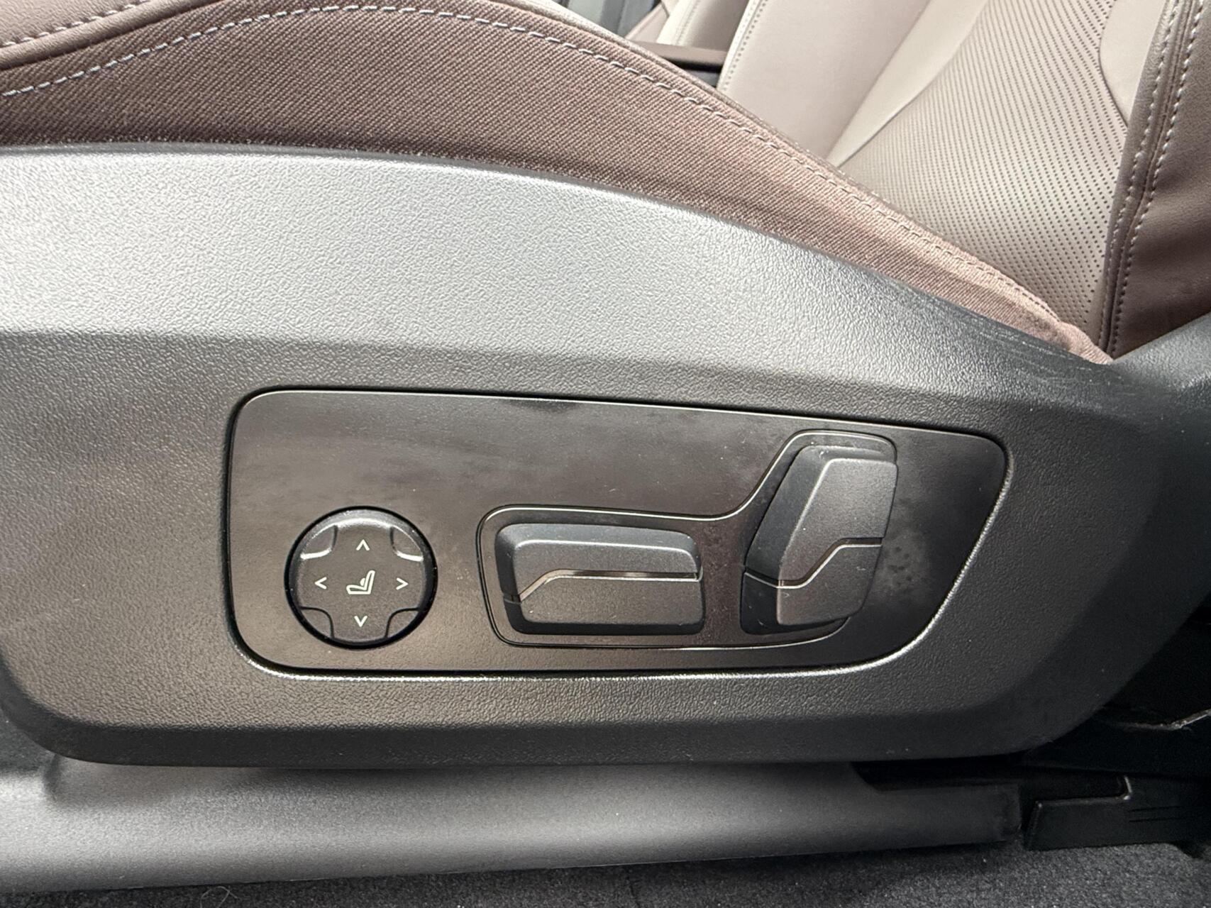 Foto van BMW Ix1 Xdrive30