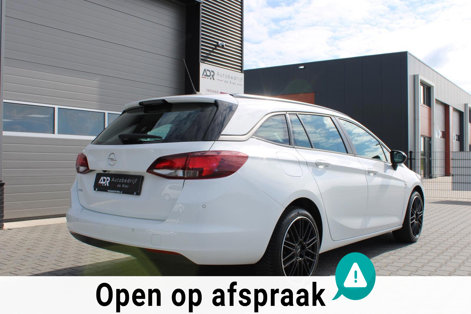 Foto van Opel Astra Sports Tourer
