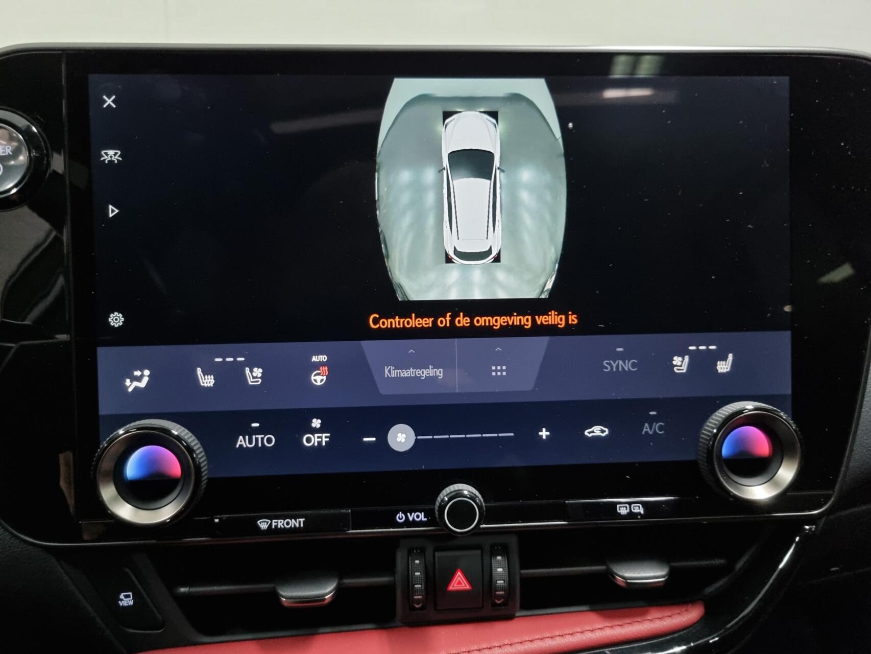 Foto van Lexus Lexus Nx450h+