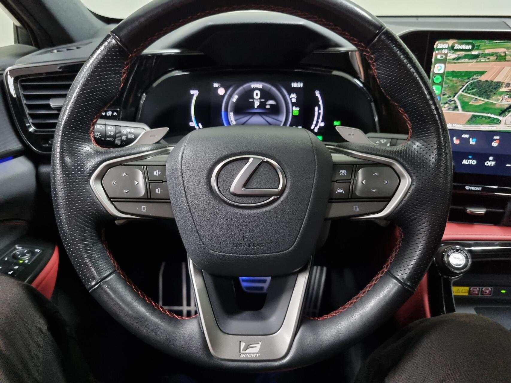 Foto van Lexus Lexus Nx450h+