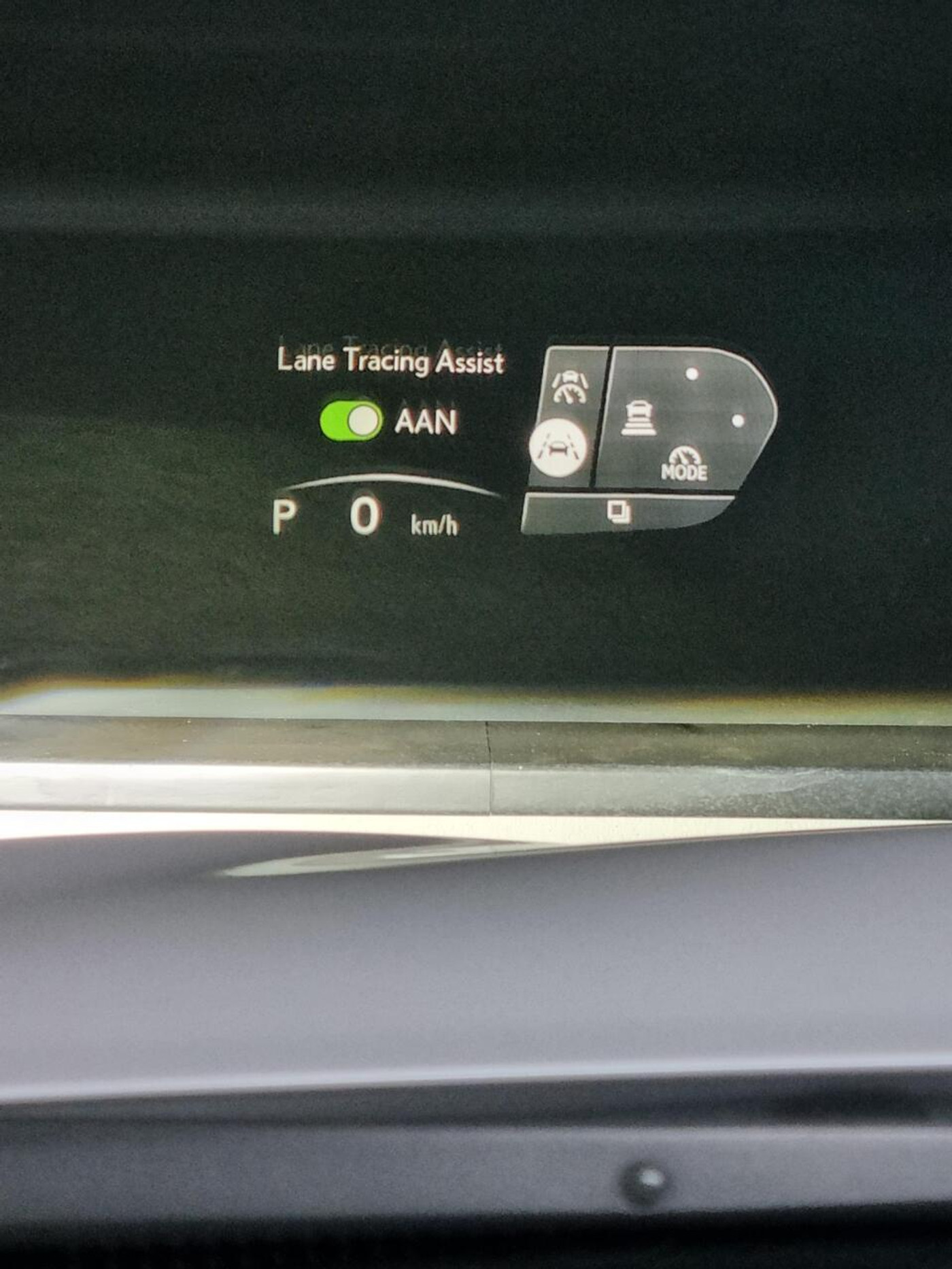Foto van Lexus Lexus Nx450h+