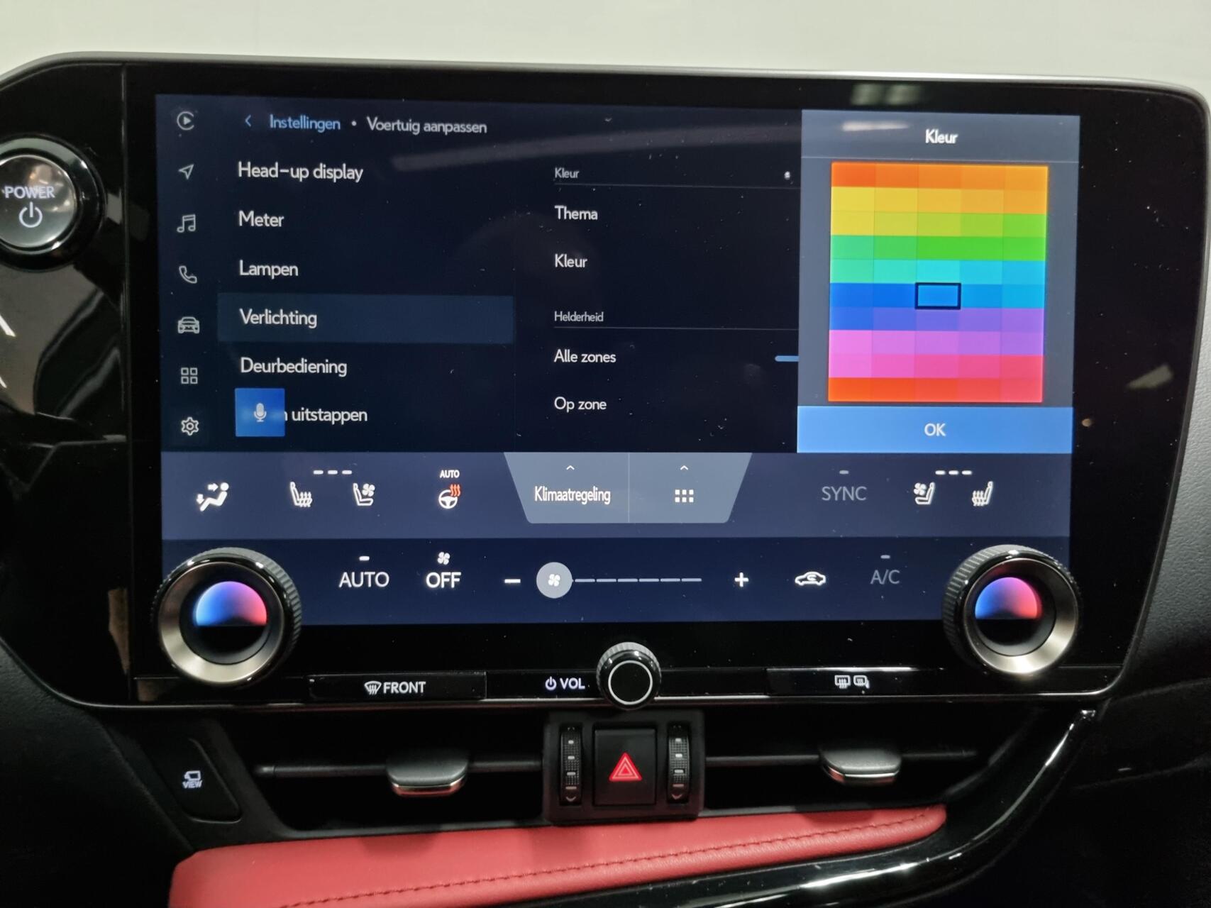 Foto van Lexus Lexus Nx450h+