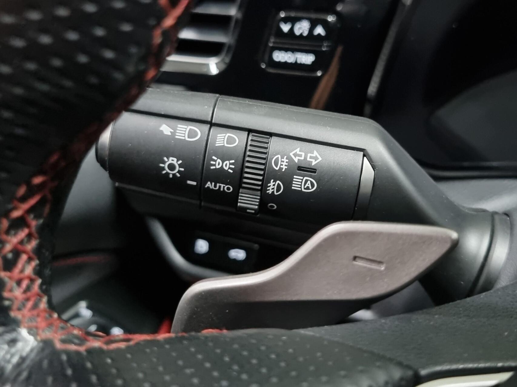 Foto van Lexus Lexus Nx450h+