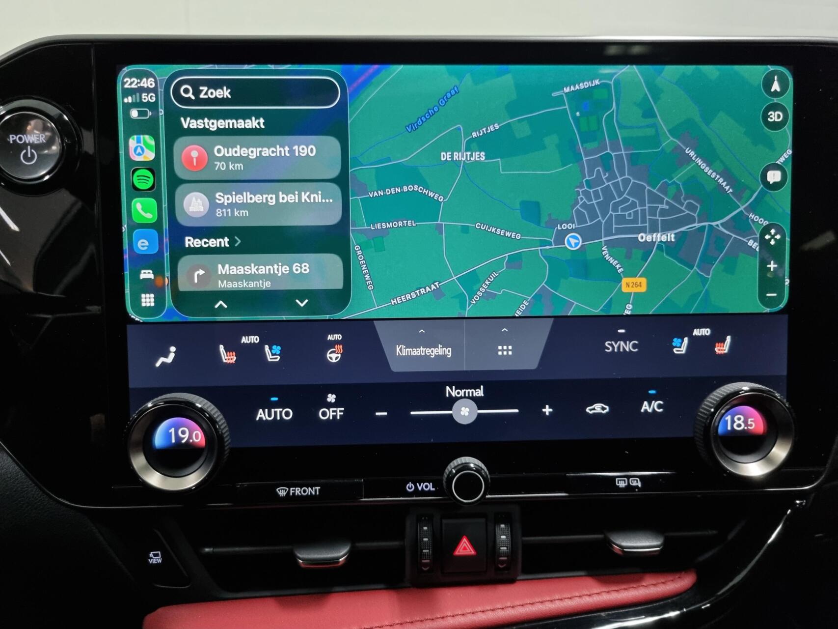 Foto van Lexus Lexus Nx450h+