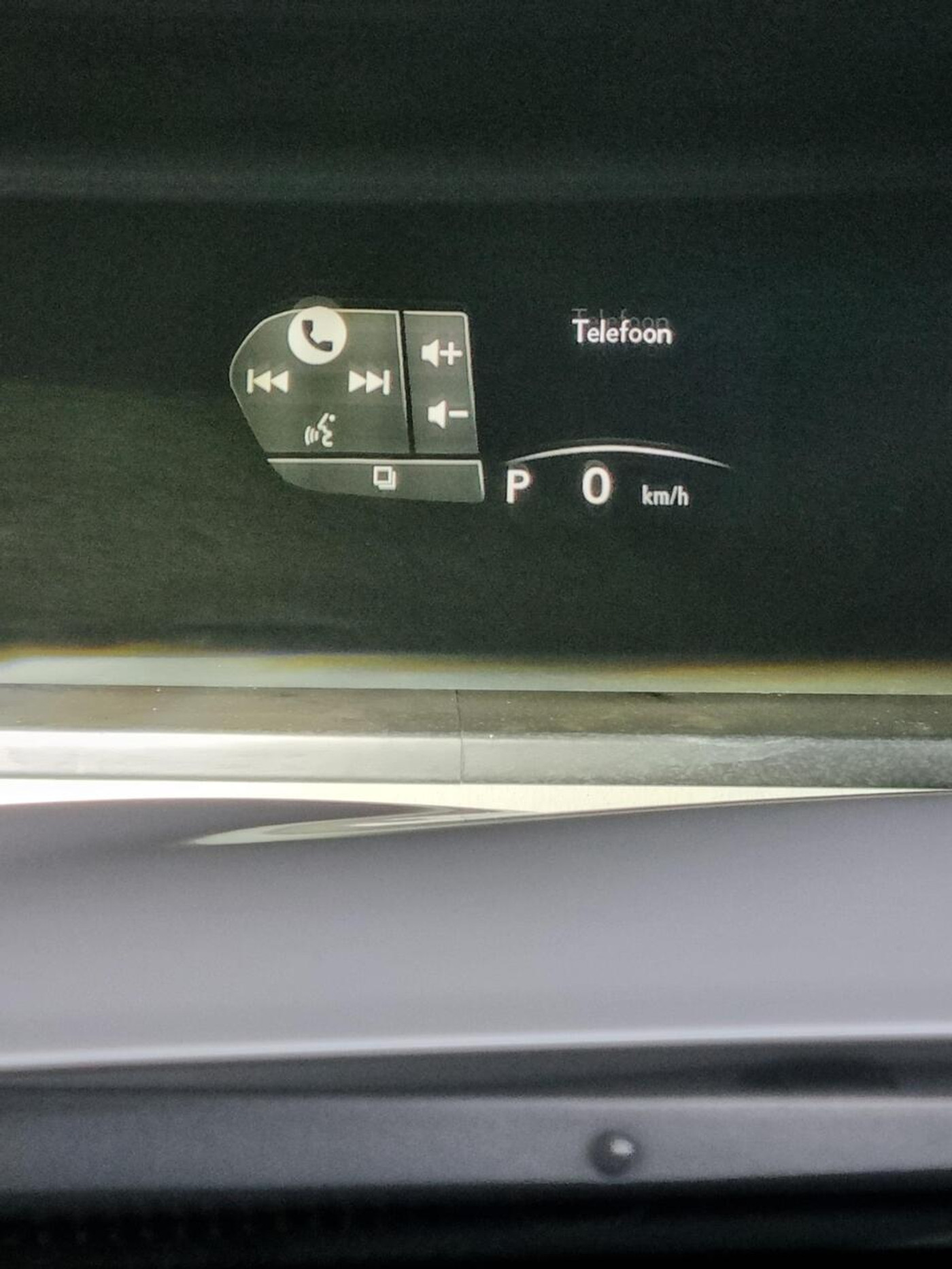 Foto van Lexus Lexus Nx450h+