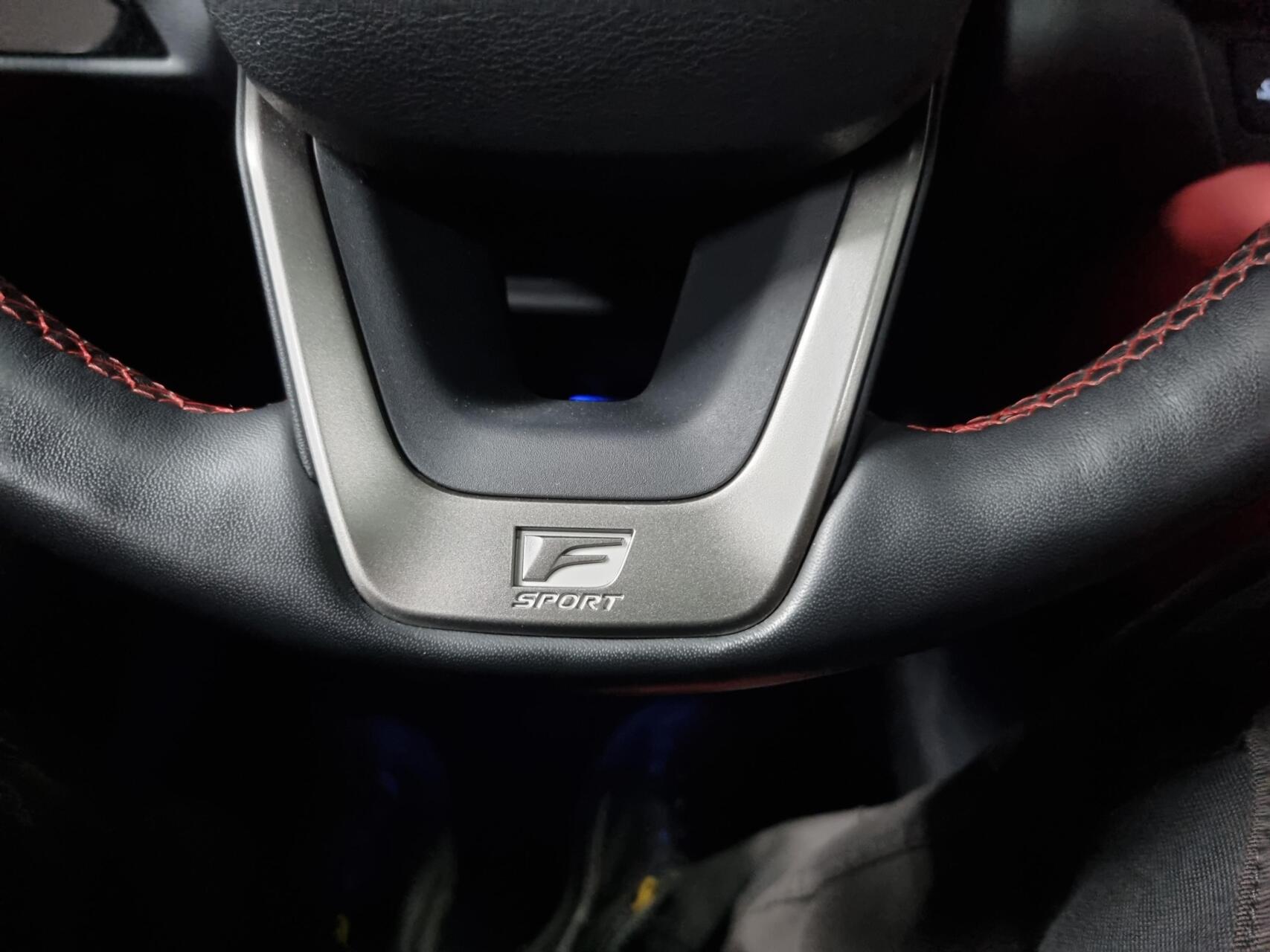 Foto van Lexus Lexus Nx450h+