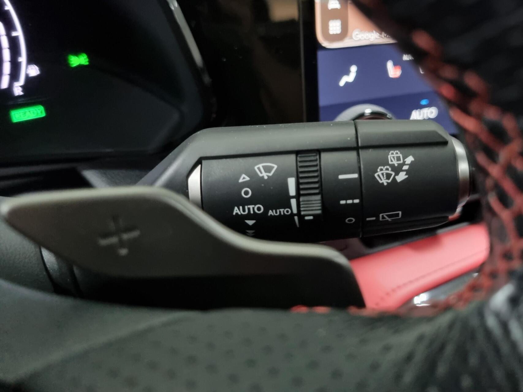 Foto van Lexus Lexus Nx450h+