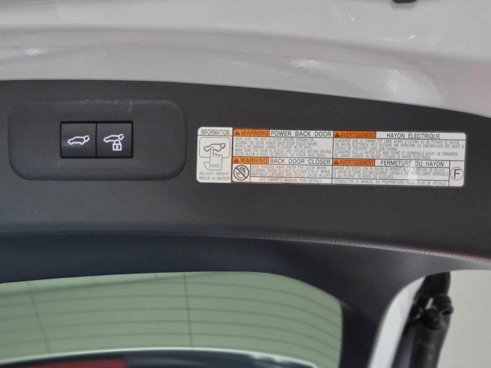 Foto van Lexus Lexus Nx450h+