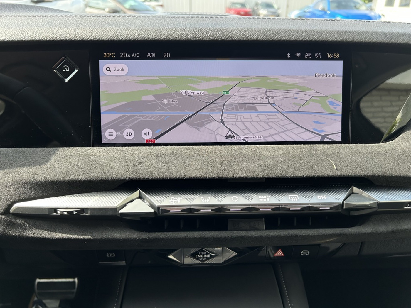 Foto van DS Ds4