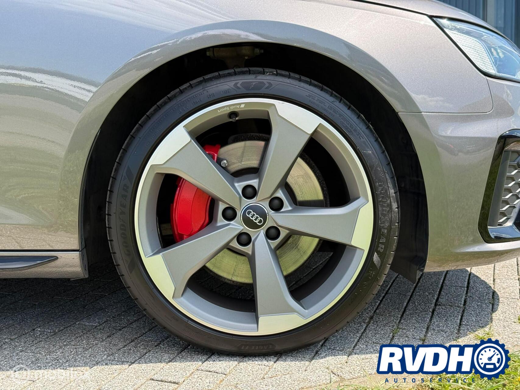Foto van Audi A4