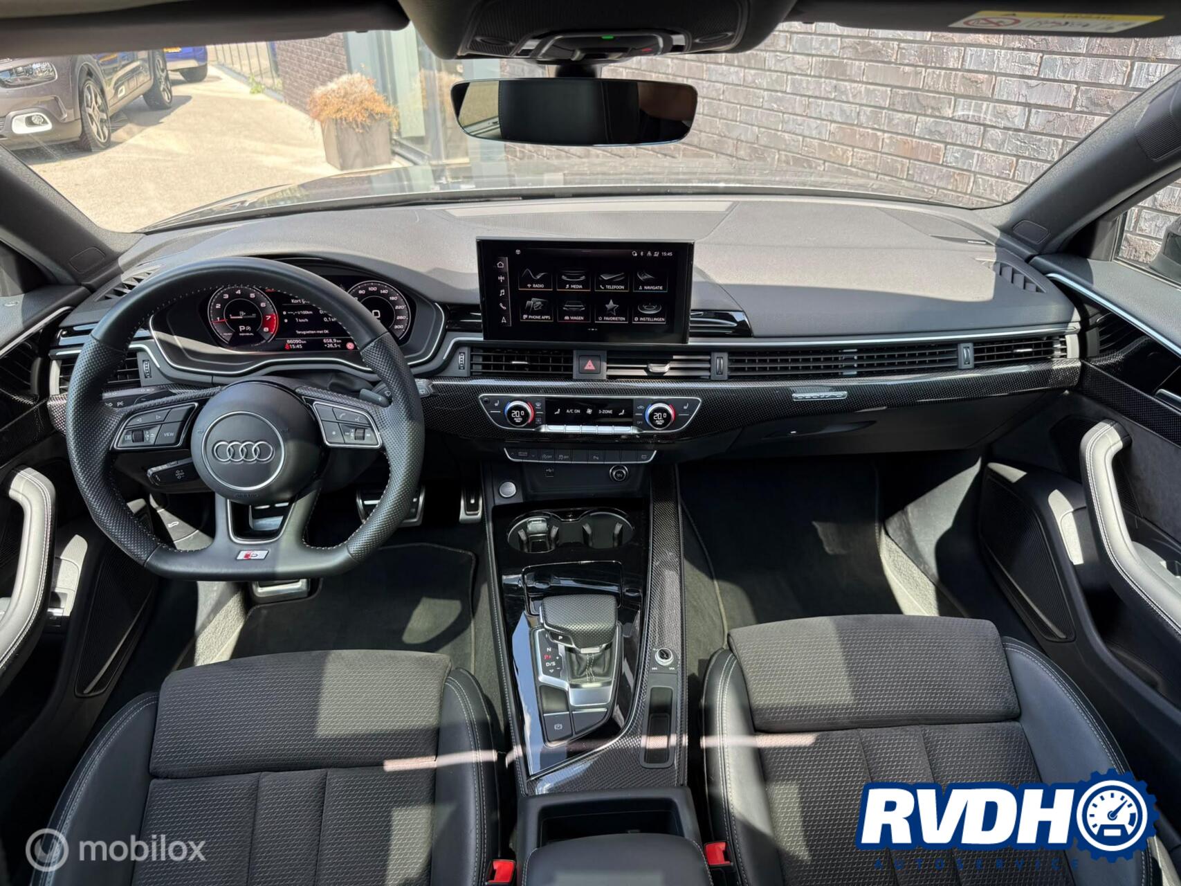 Foto van Audi A4