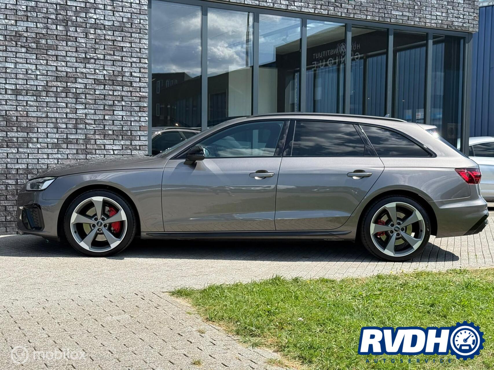 Foto van Audi A4