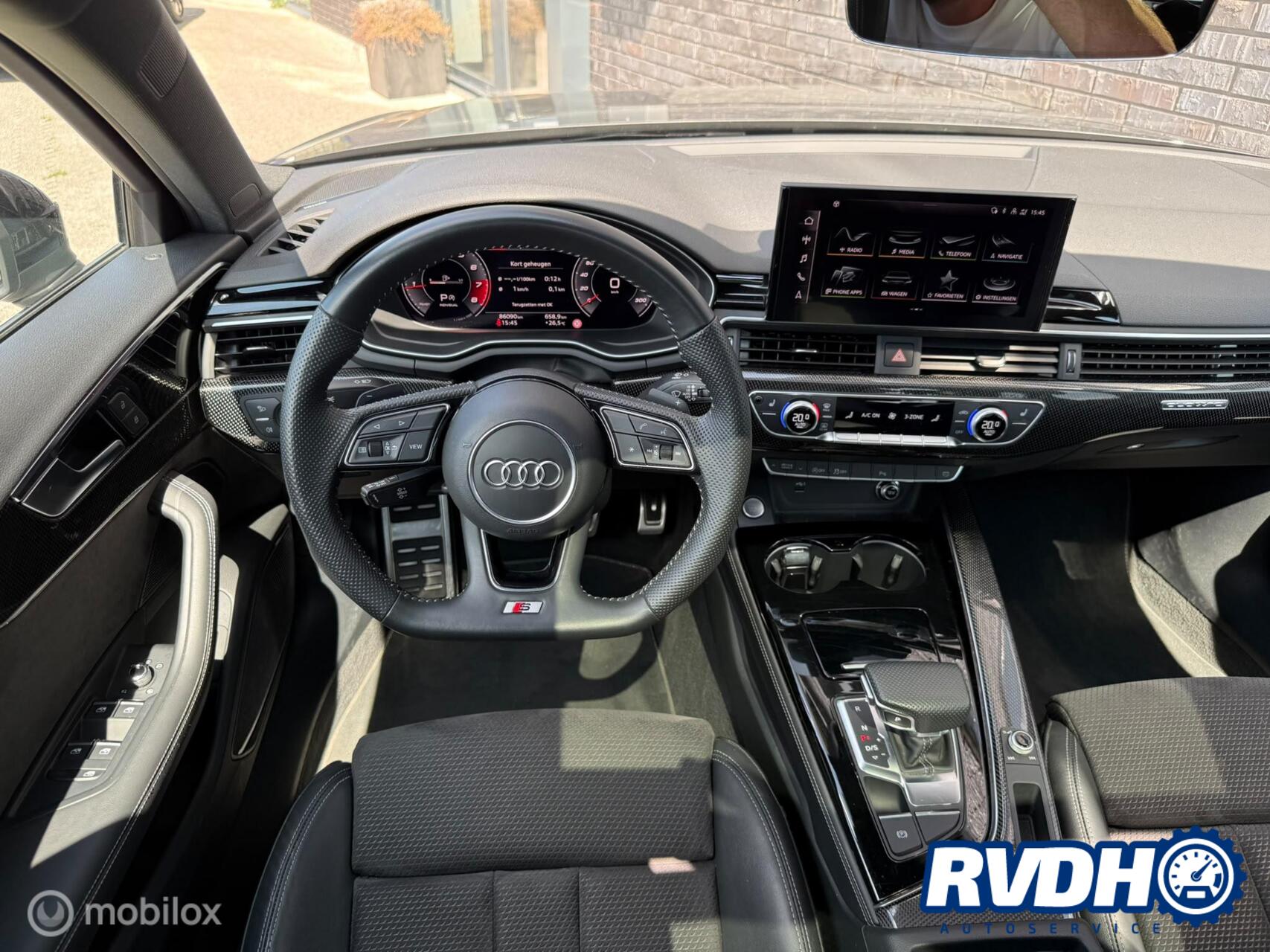 Foto van Audi A4