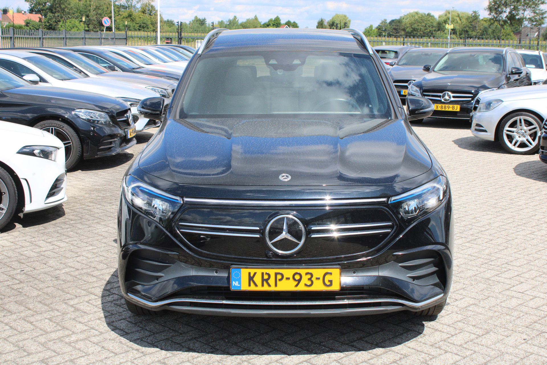 Foto van Mercedes-Benz Eqb
