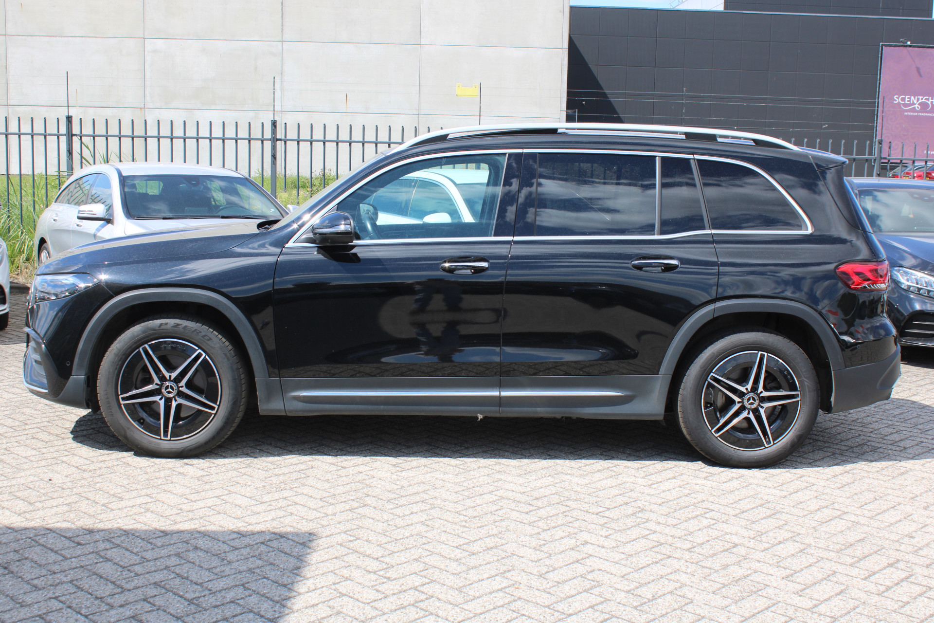 Foto van Mercedes-Benz Eqb