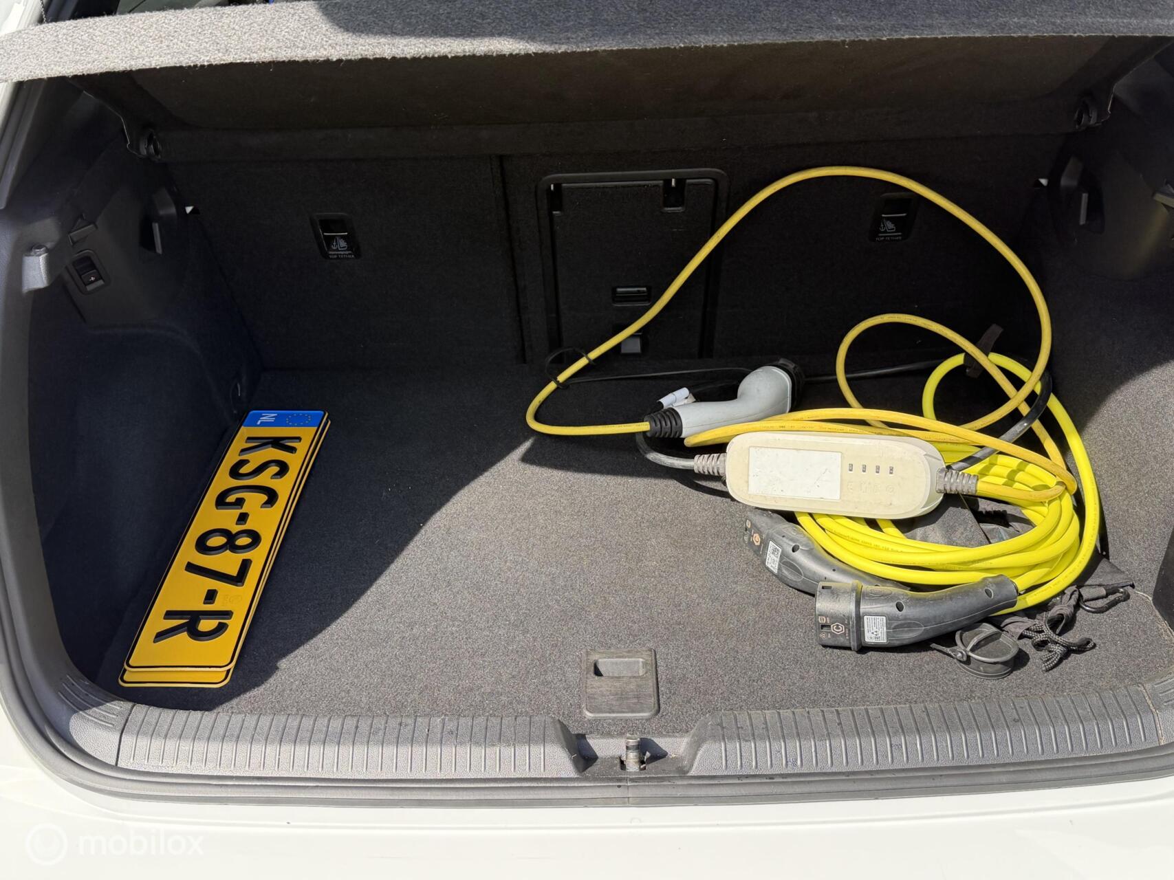 Foto van Volkswagen Golf GTE