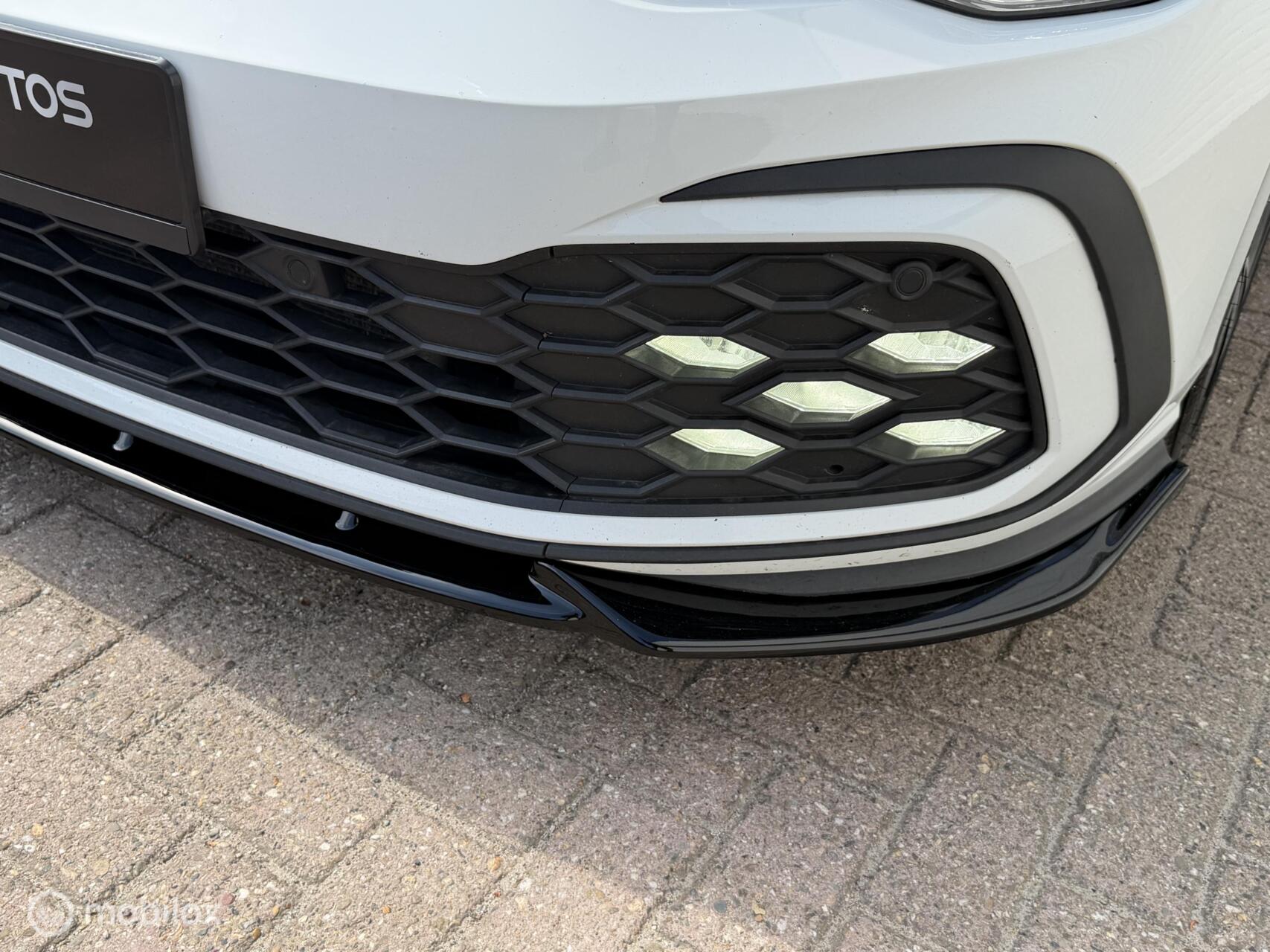 Foto van Volkswagen Golf GTE