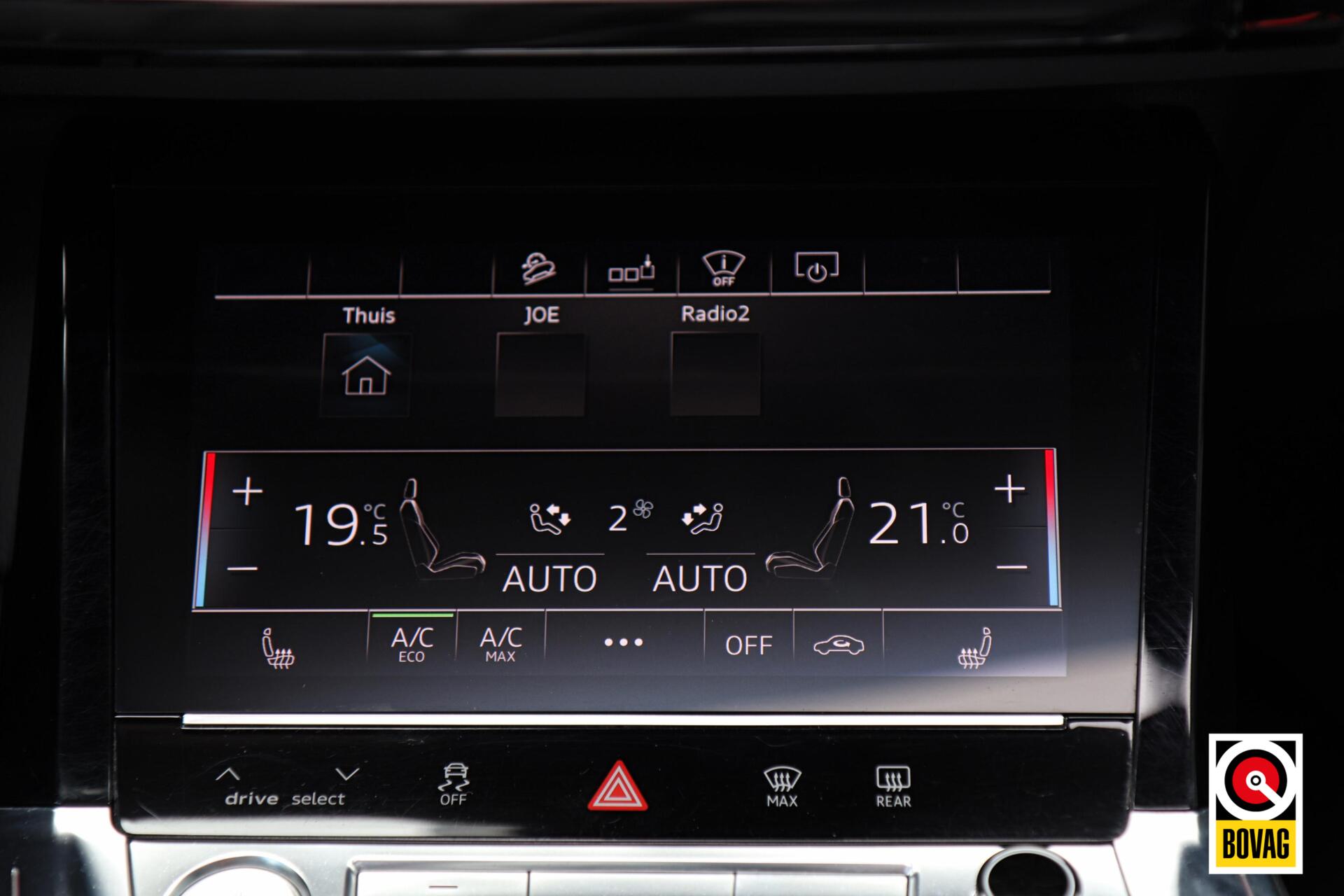 Foto van Audi E-tron