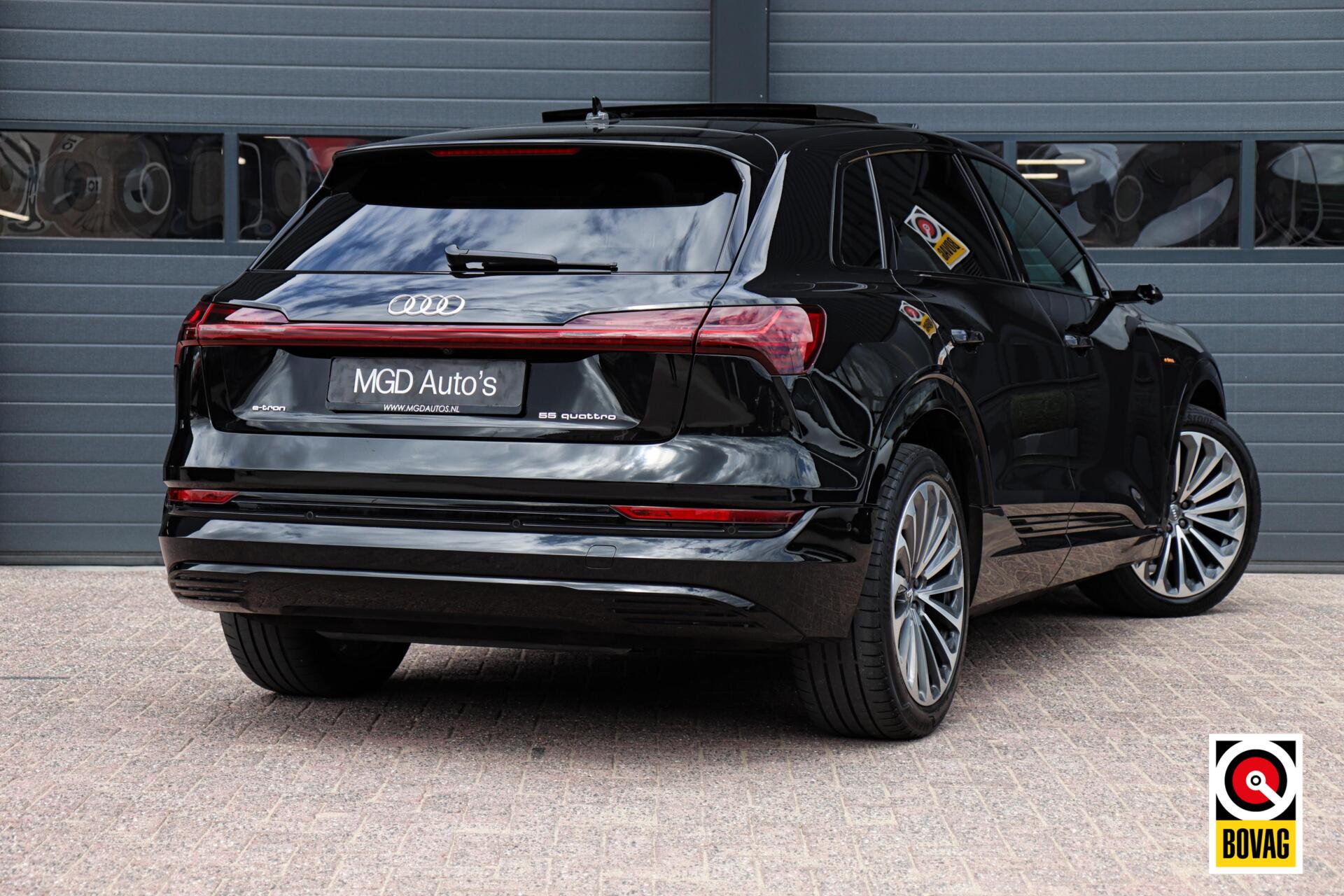Foto van Audi E-tron