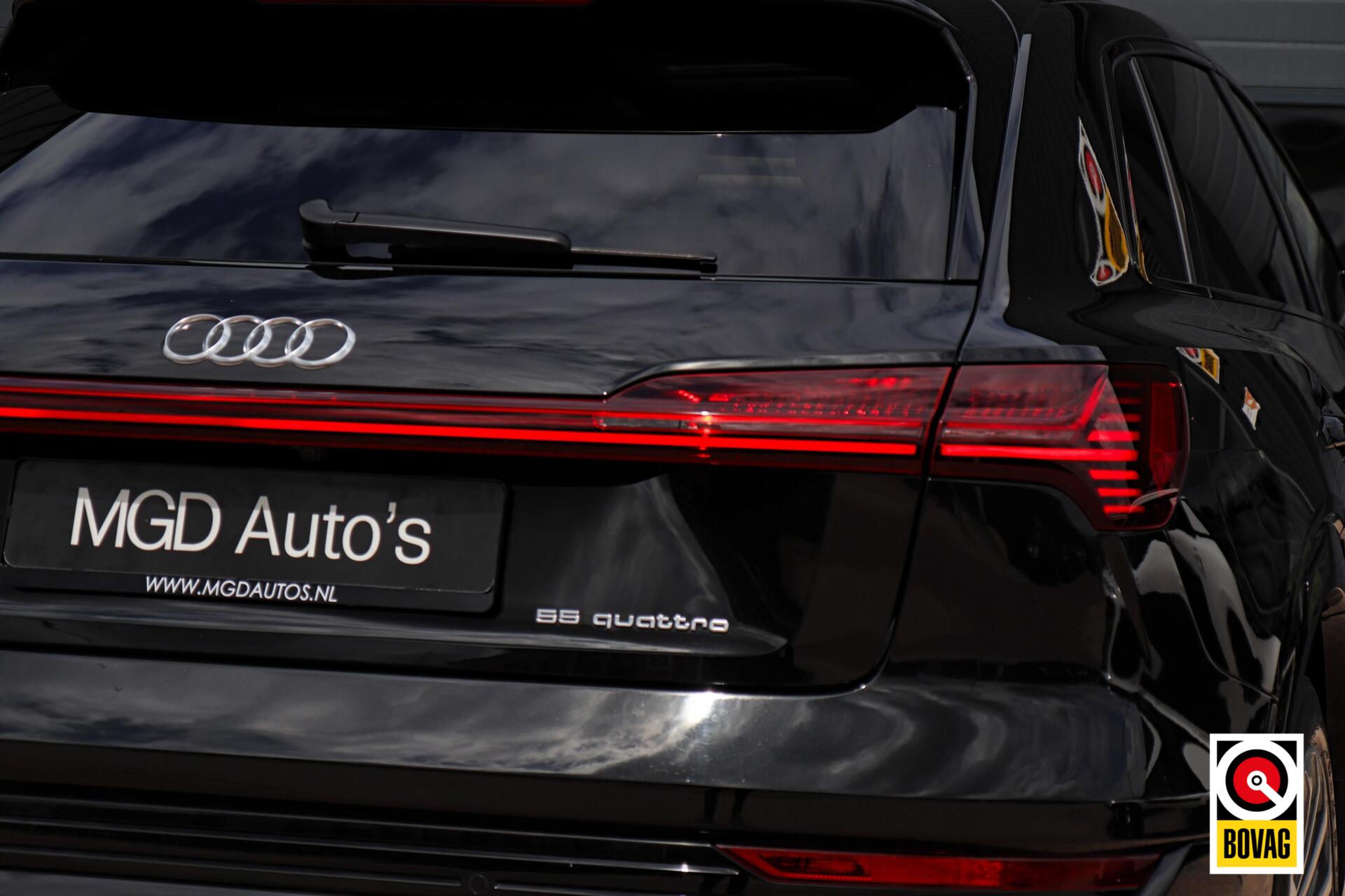 Foto van Audi E-tron