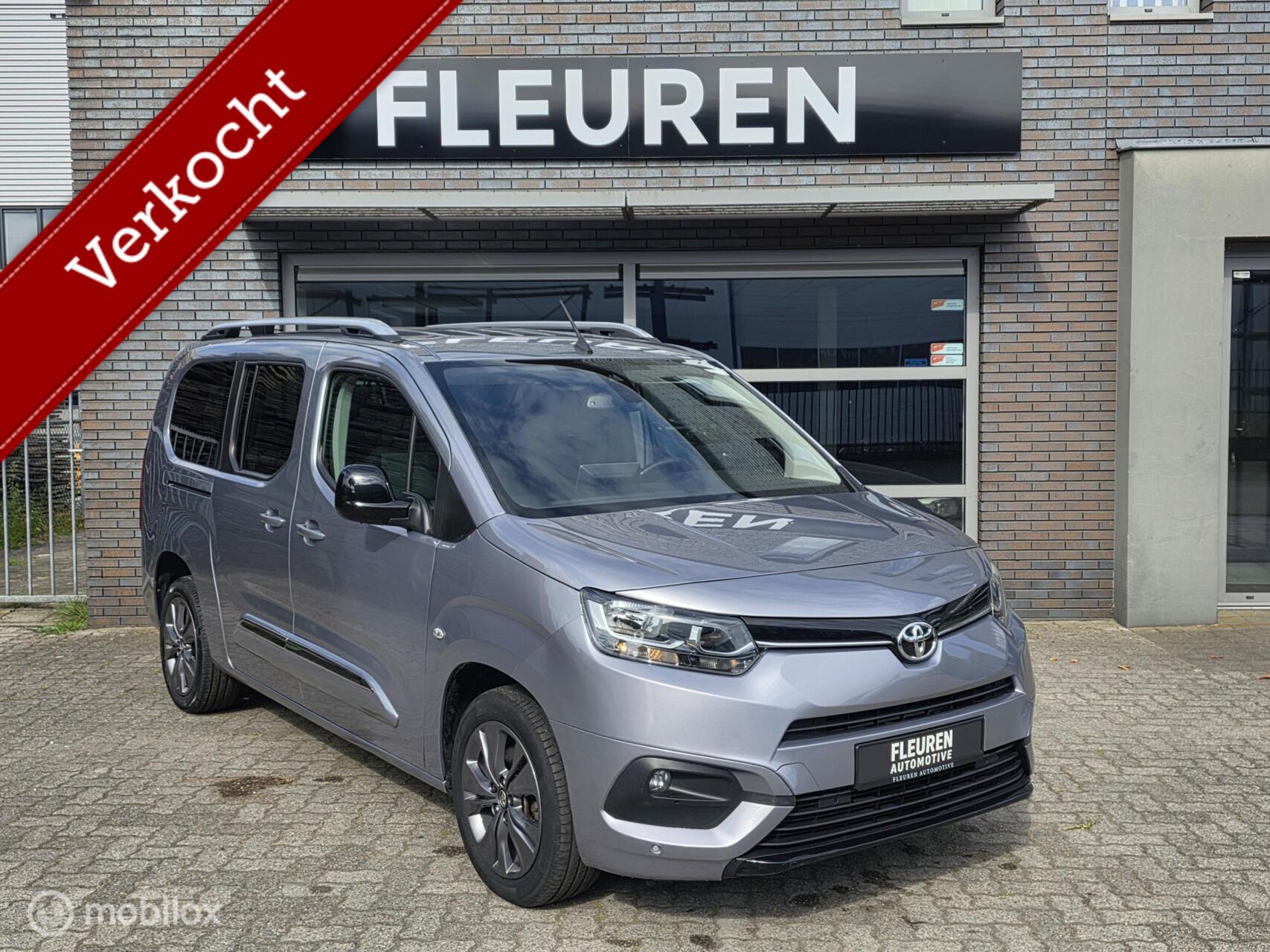 Toyota Proace City Verso 1.2 Turbo 7pers|stoelver|Camera|Trekhaak| 2022 - voorkant