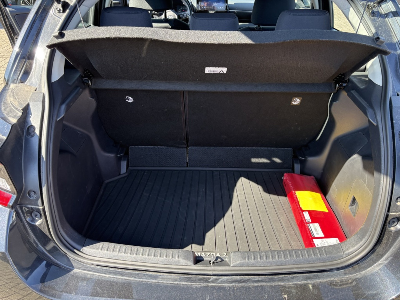 Foto van Mazda Mazda2 Hybrid