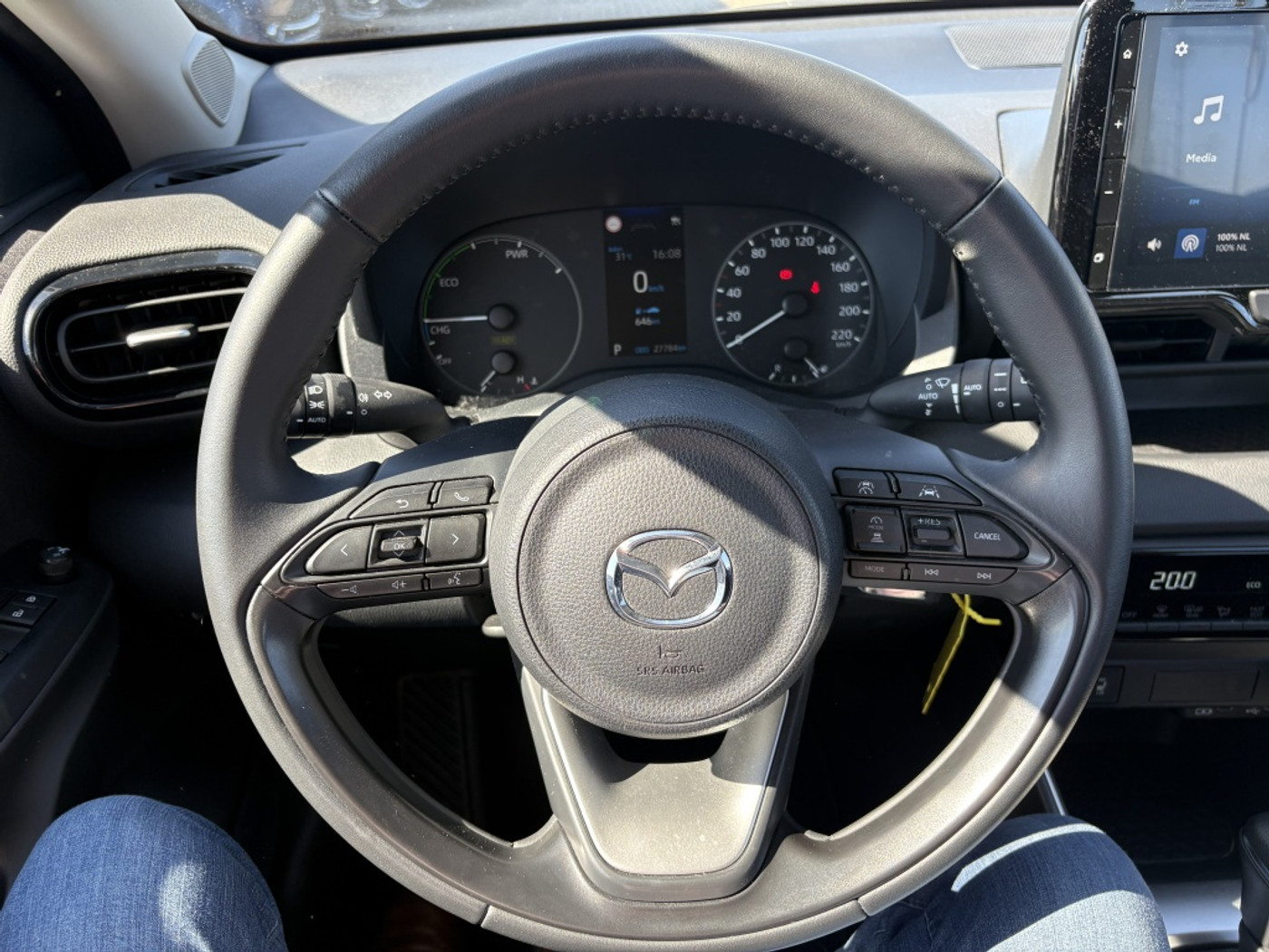 Foto van Mazda Mazda2 Hybrid