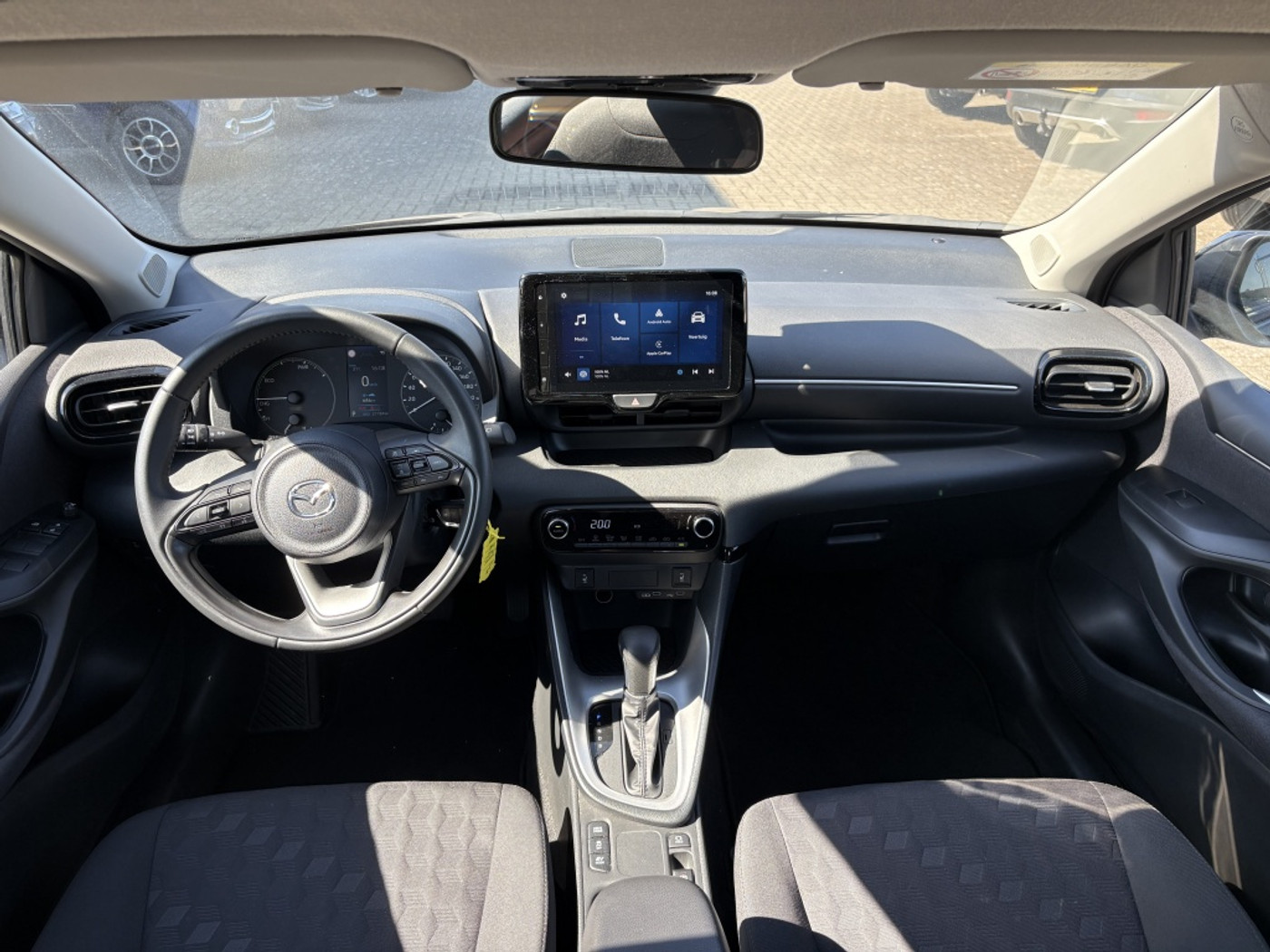 Foto van Mazda Mazda2 Hybrid