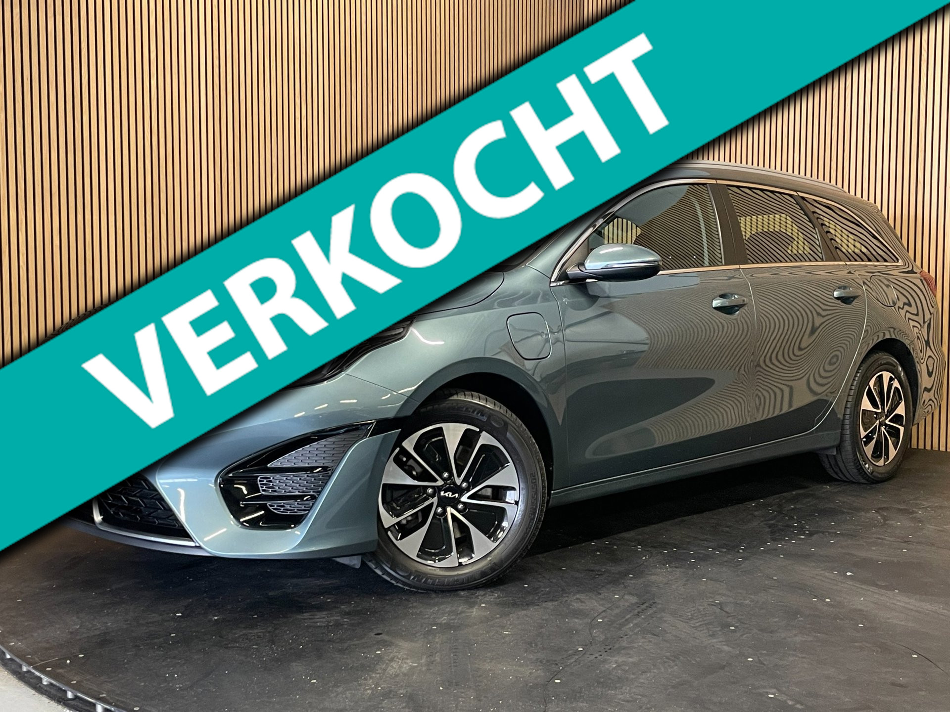 Kia Ceed Sportswagon 1.6 GDI PHEV DynamicLine|ACC|ANDROID+CARPLAY|STOEL+STUURVERW|CAMERA|CRUISE+CLIMATE CTR|INCL. BTW|1e EIGENAAR| 2023 - voorkant