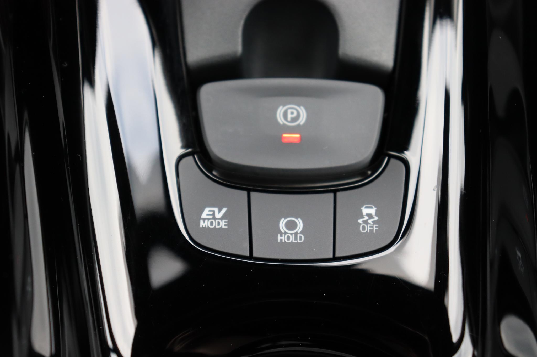 Foto van Toyota C-hr