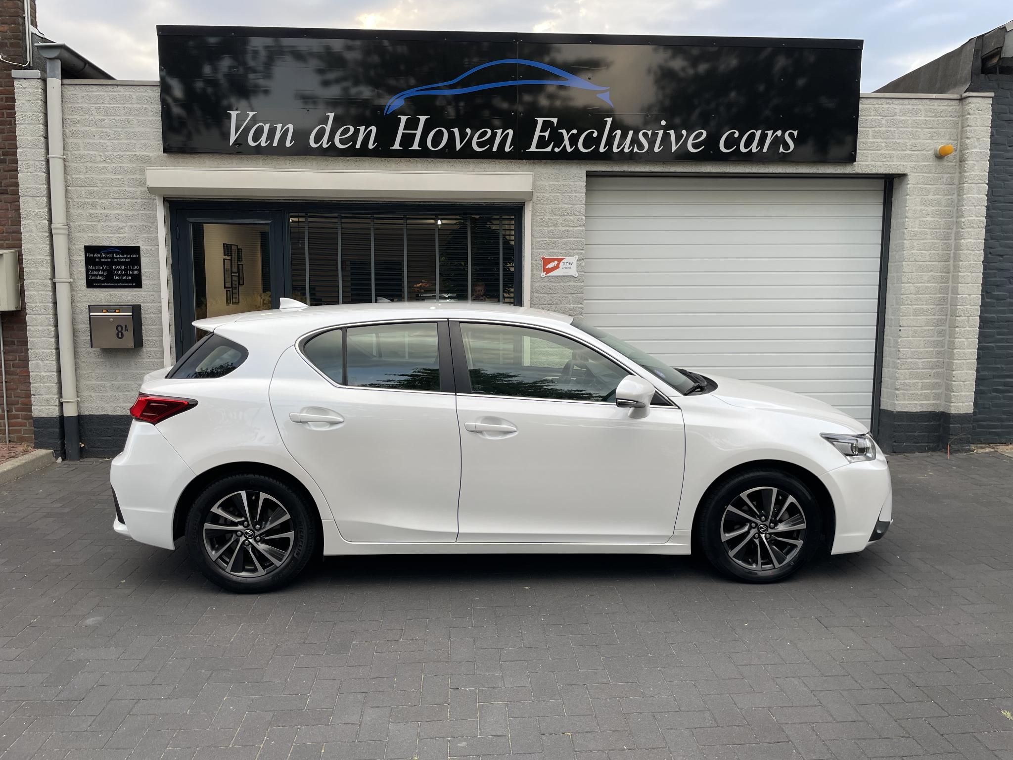 Foto van Lexus CT