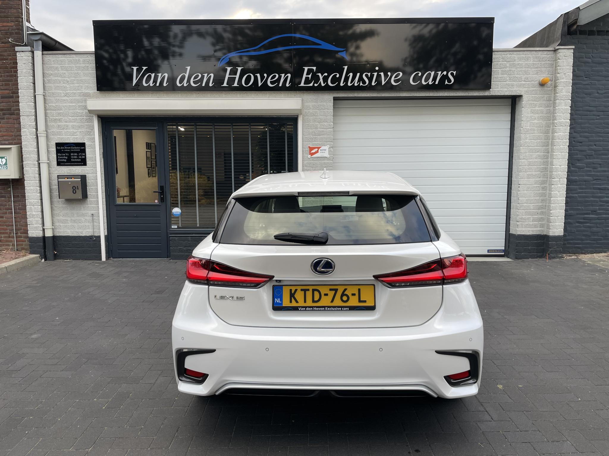 Foto van Lexus CT